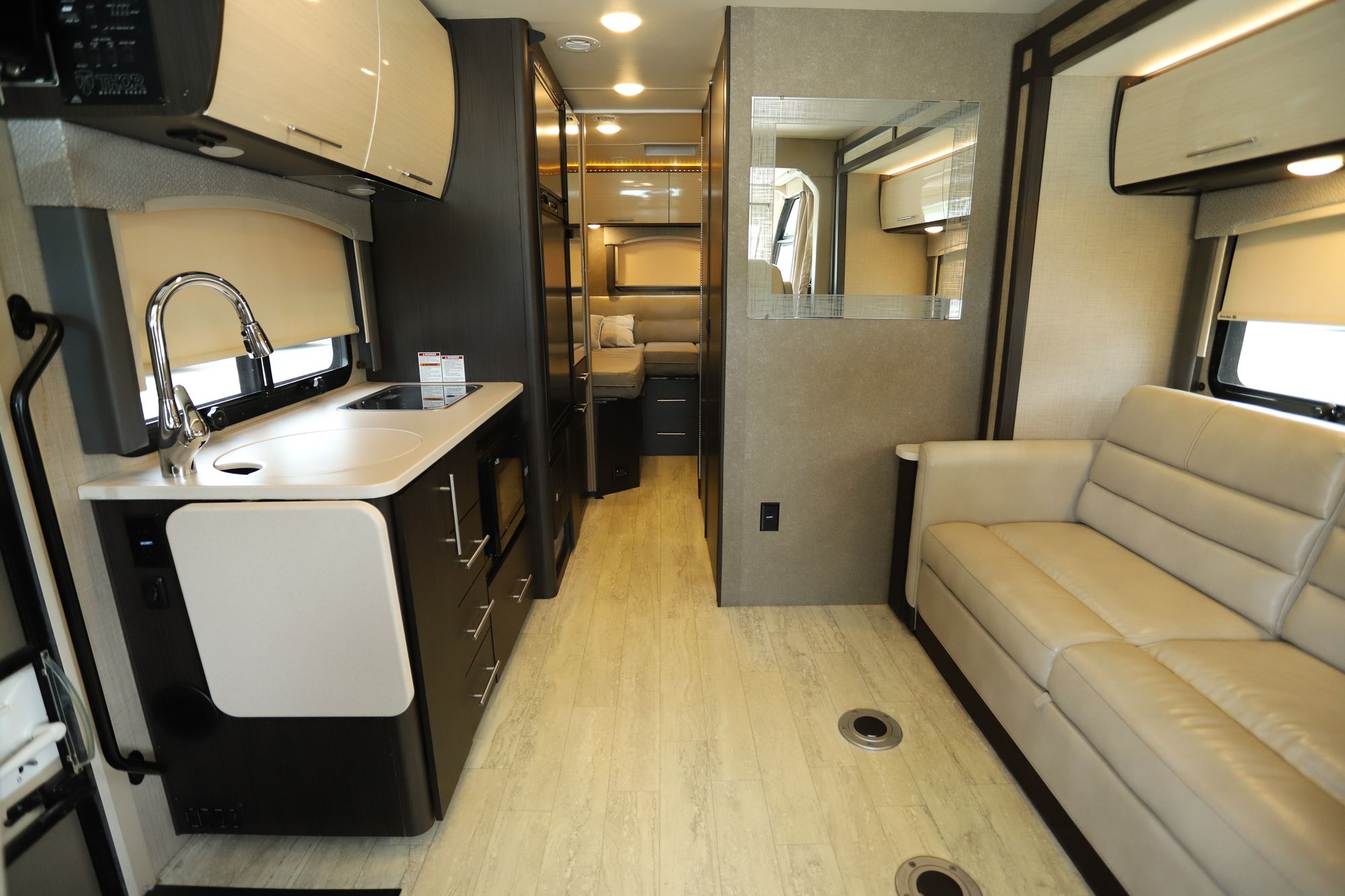 Used 2018 Thor Vegas 24.1 Class A  For Sale