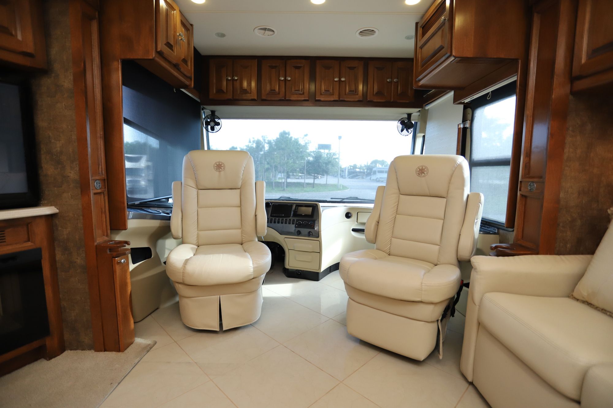 Used 2012 Tiffin Motor Homes Phaeton 40QBH Class A  For Sale