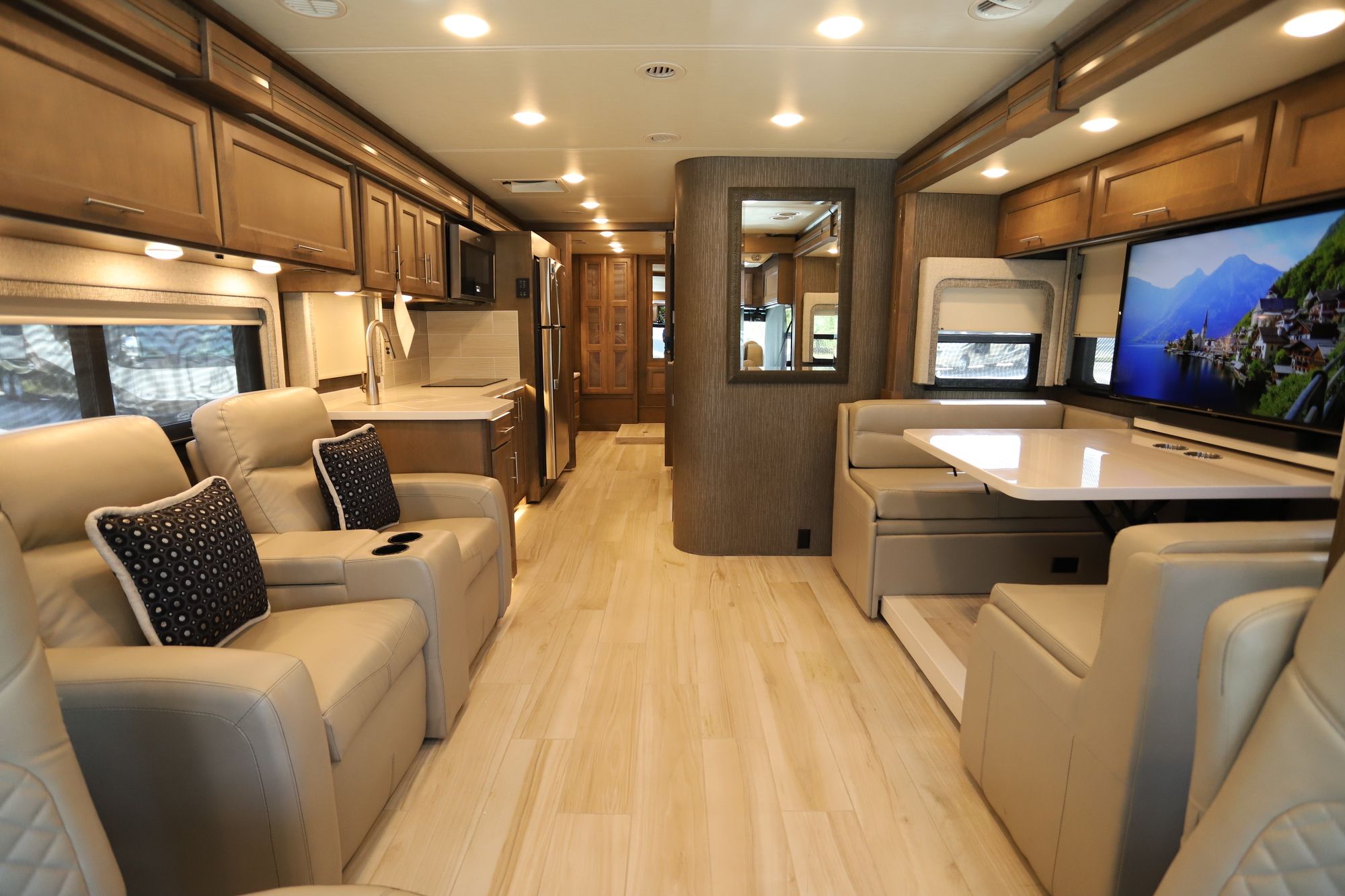 New 2021 Thor Aria 3401 Class A  For Sale