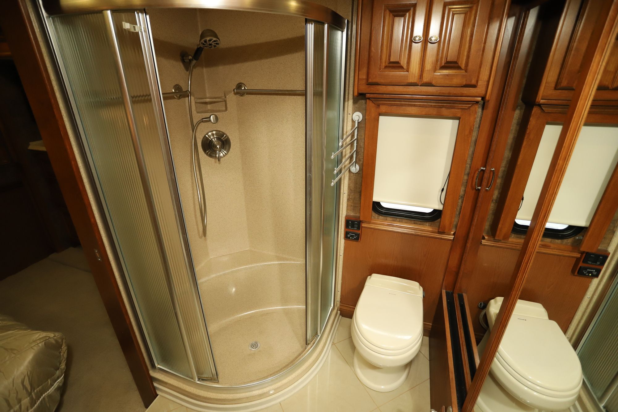 Used 2012 Tiffin Motor Homes Phaeton 40QBH Class A  For Sale