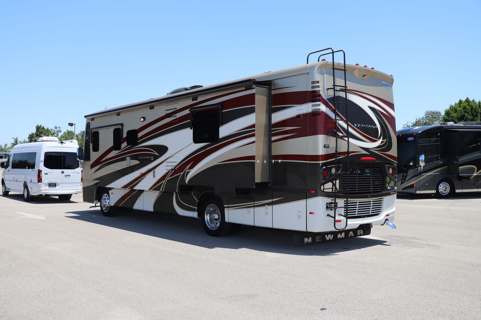 Used 2015 Newmar Ventana 3635 Class A  For Sale