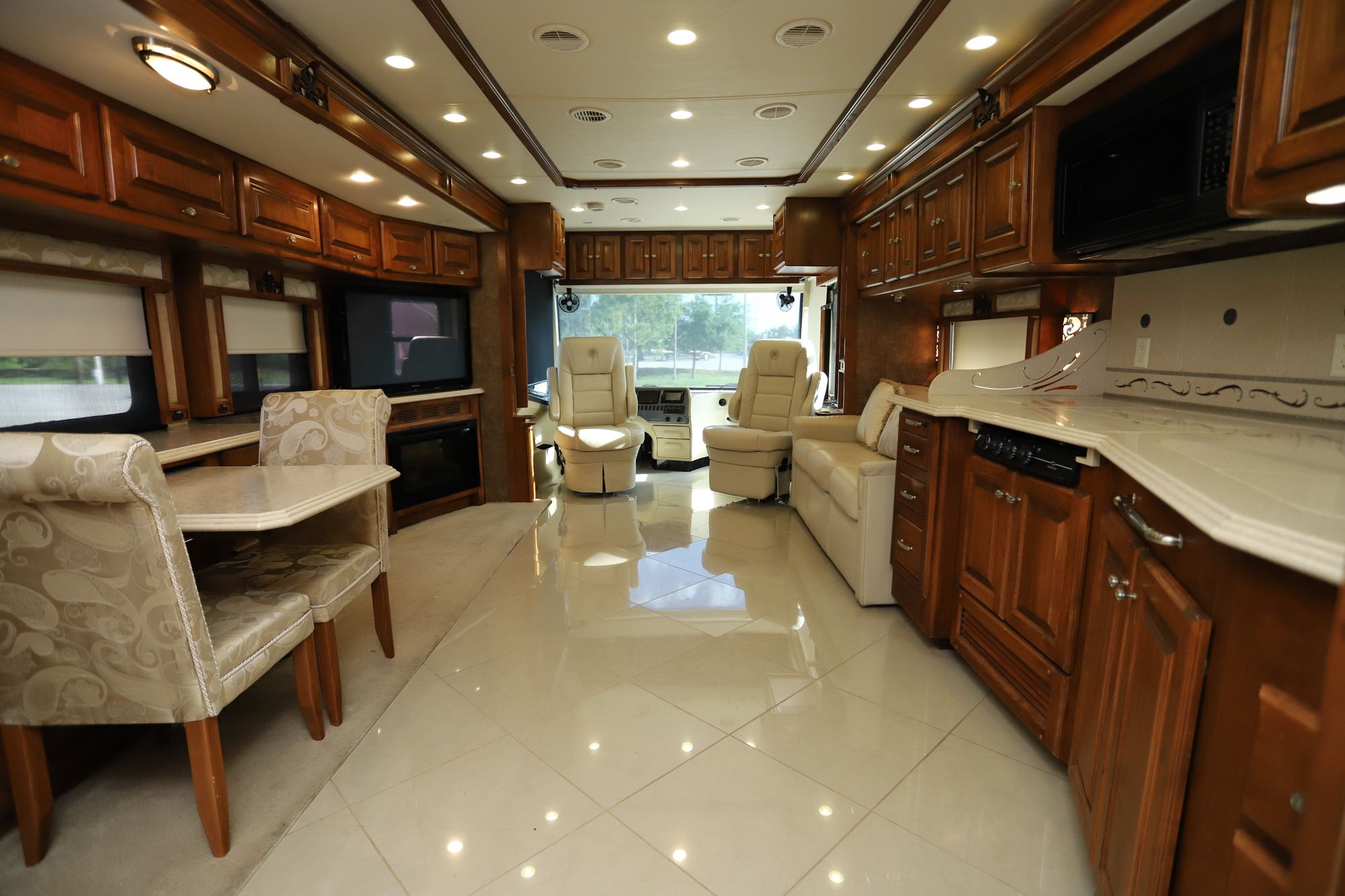 Used 2012 Tiffin Motor Homes Phaeton 40QBH Class A  For Sale