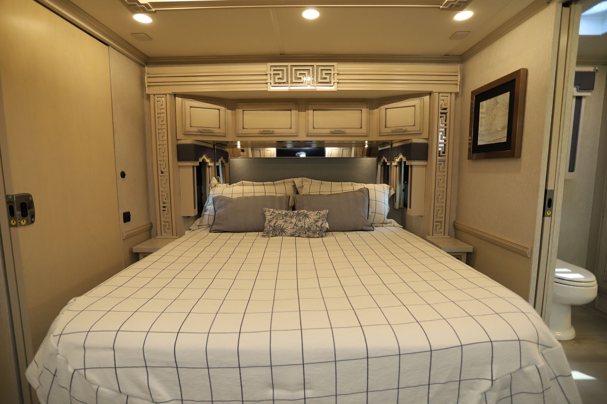 New 2021 Newmar Ventana 4326 Class A  For Sale