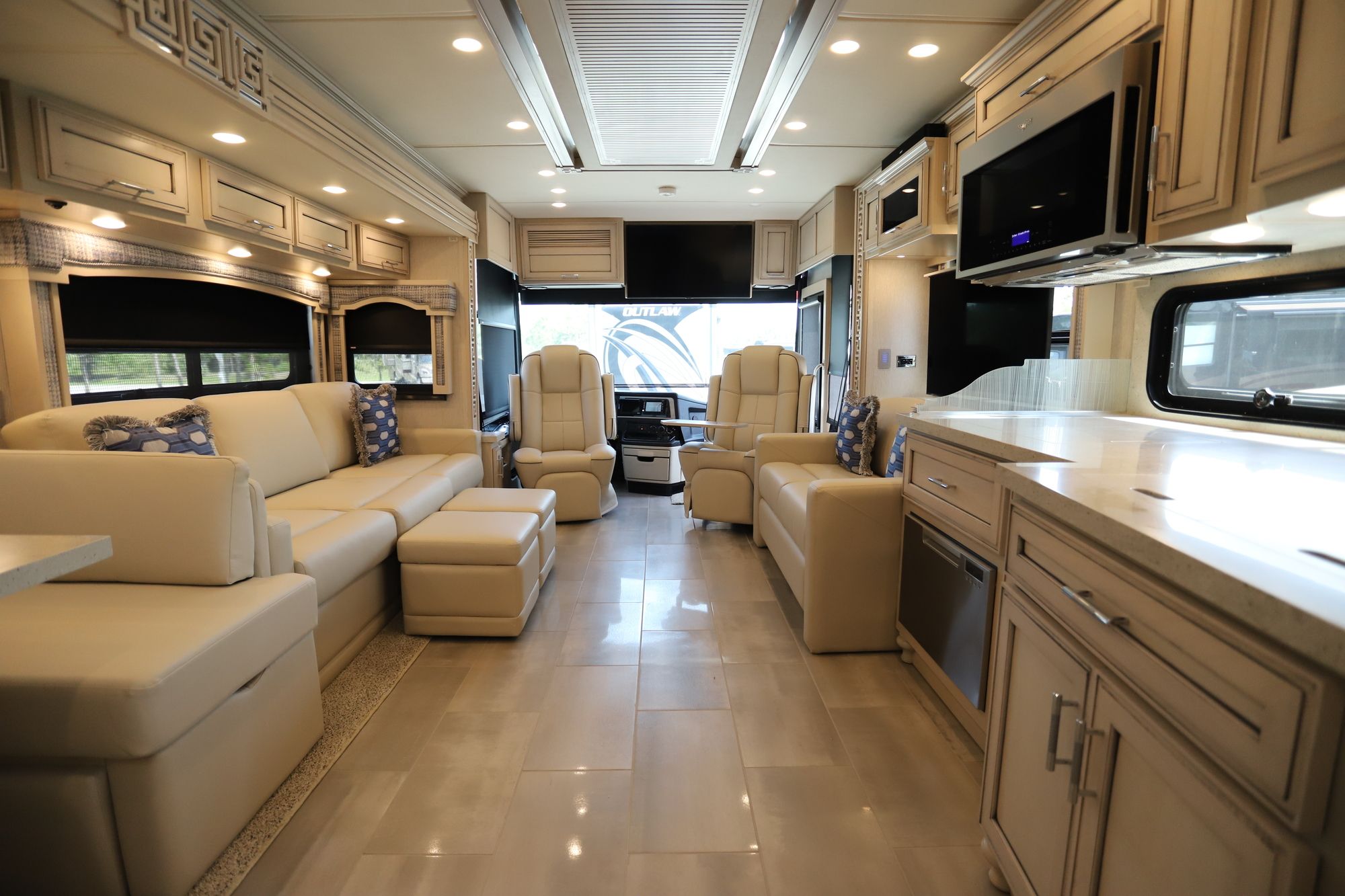 New 2021 Newmar Ventana 4326 Class A  For Sale