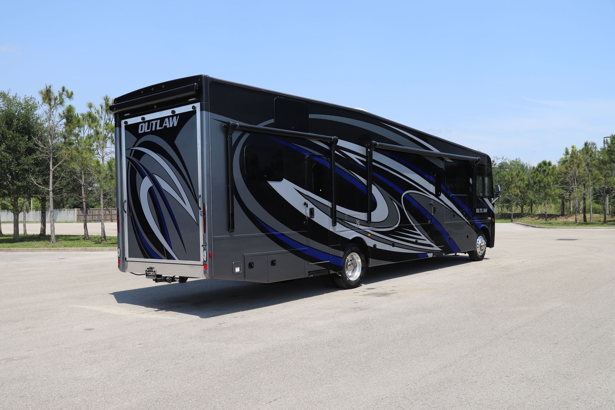 New 2022 Thor Outlaw 38KB Class A  For Sale