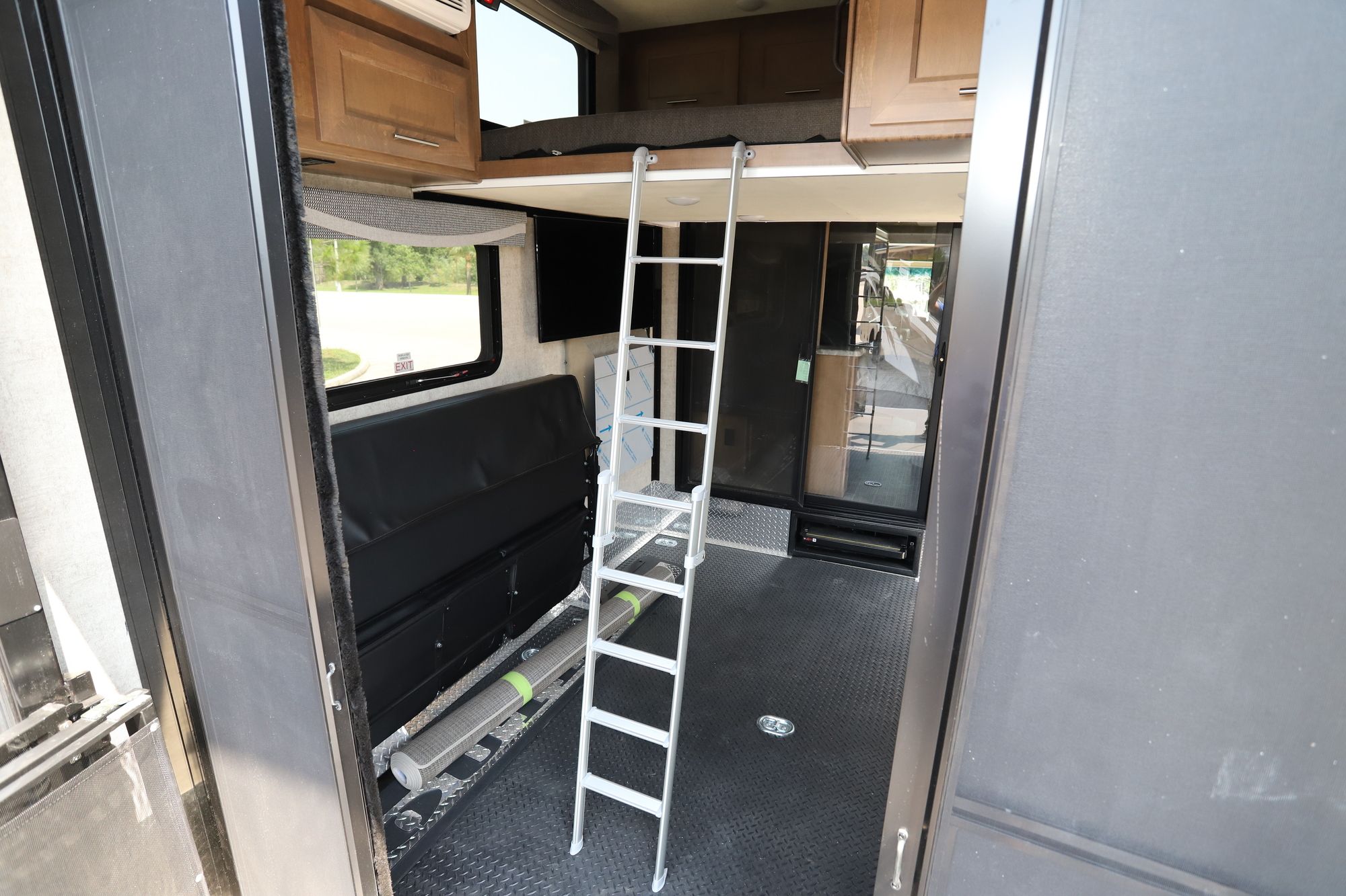 New 2022 Thor Outlaw 38KB Class A  For Sale
