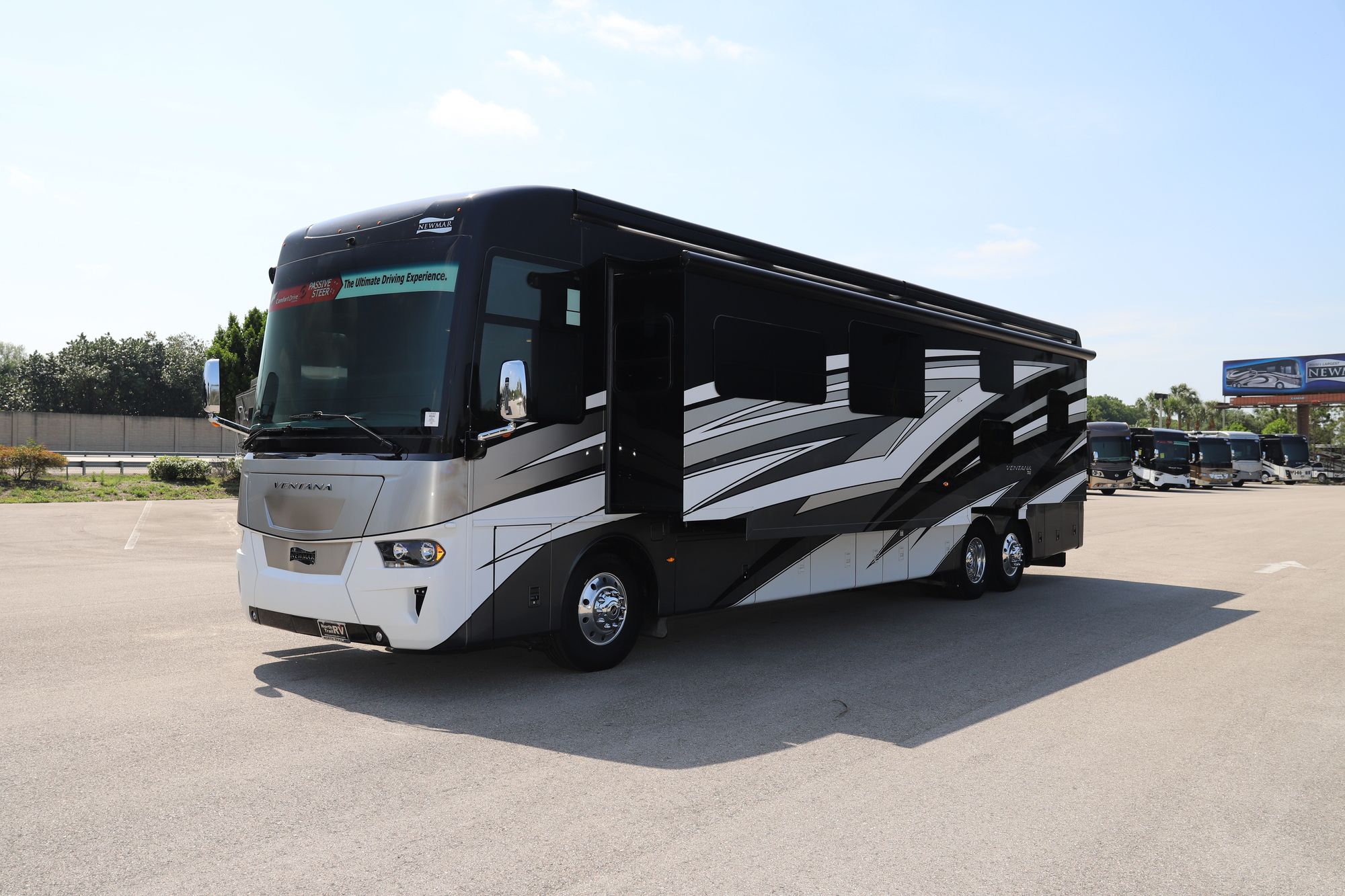 New 2021 Newmar Ventana 4326 Class A  For Sale