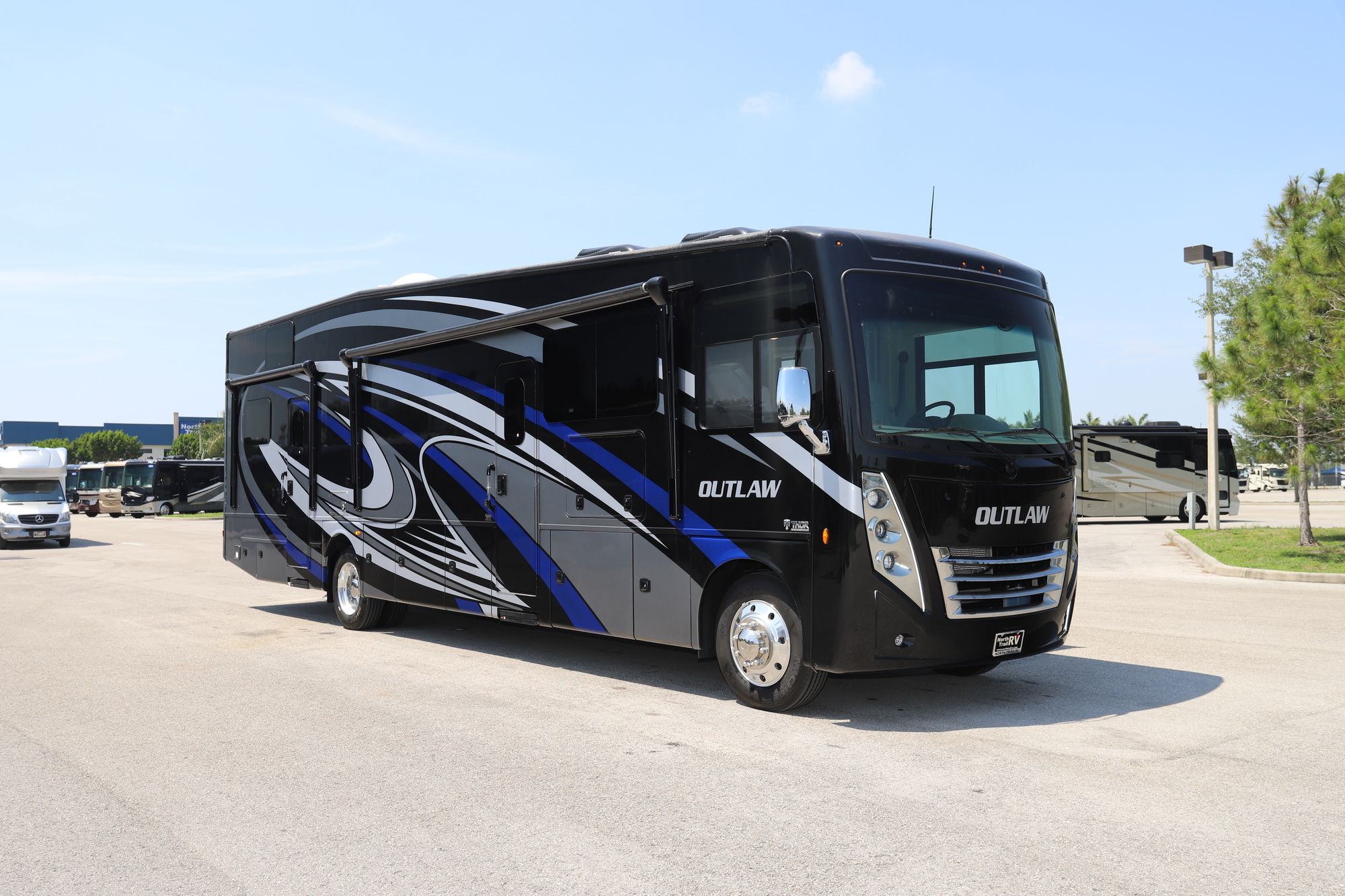 New 2022 Thor Outlaw 38KB Class A  For Sale