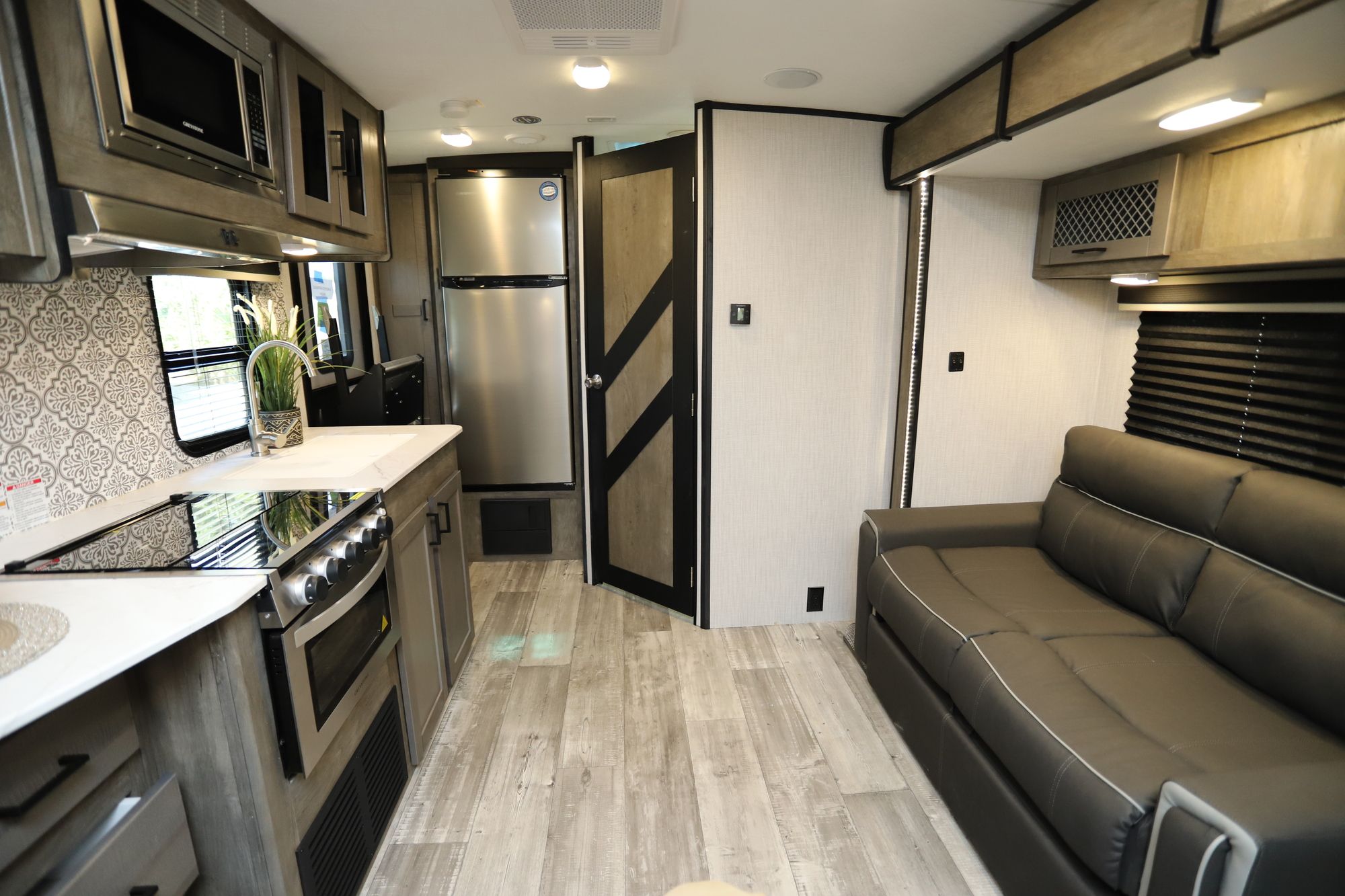 New 2021 Heartland Rv North Trail 21RBSS Travel Trailer  For Sale