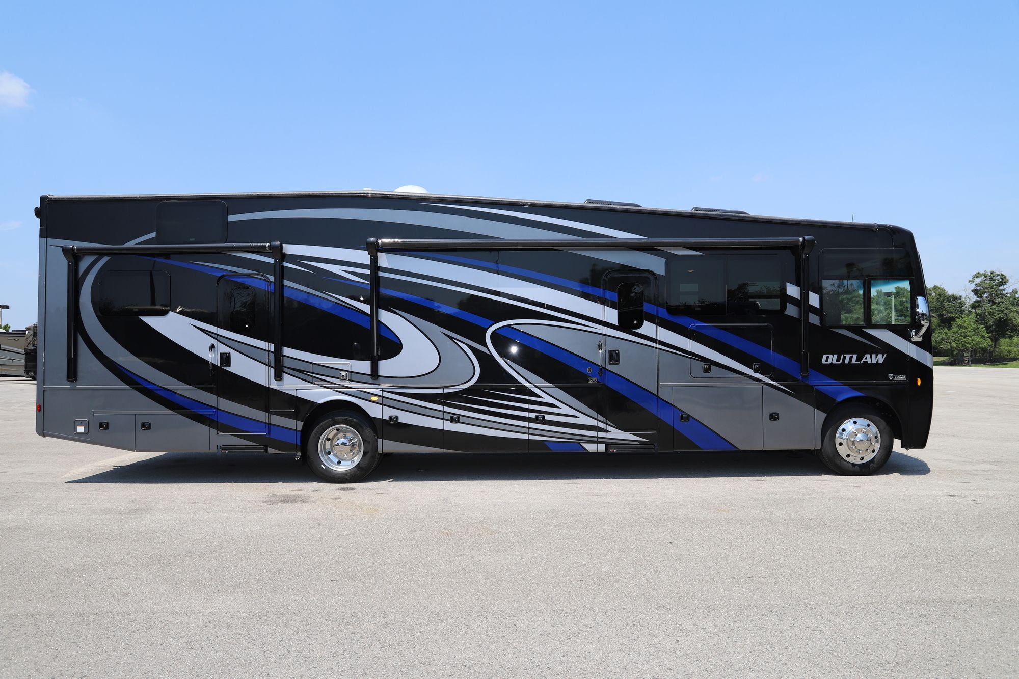 New 2022 Thor Outlaw 38KB Class A  For Sale