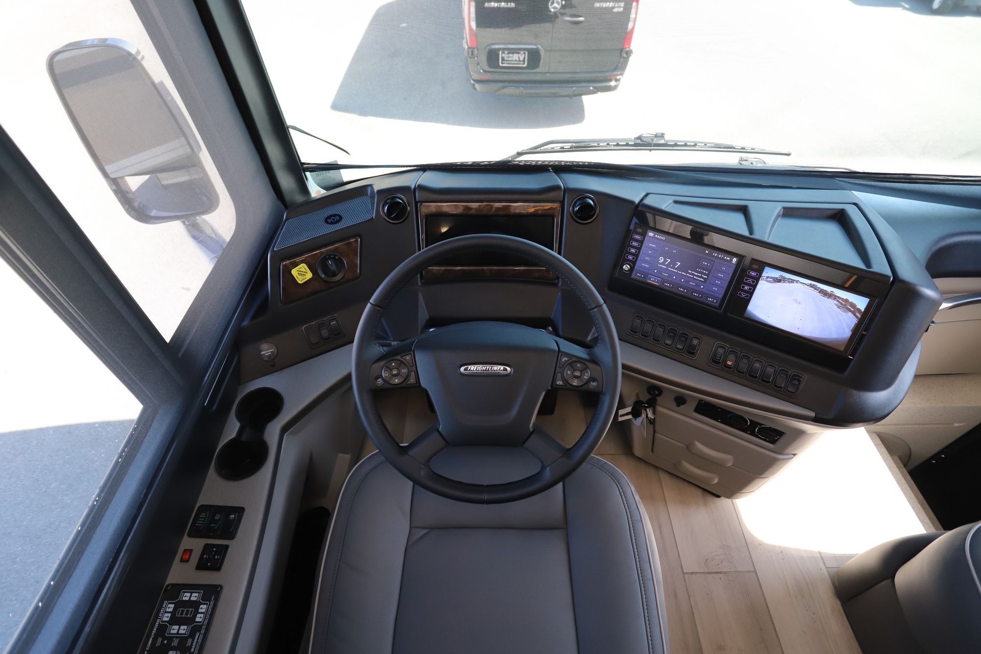 New 2021 Newmar Dutch Star 4326 Class A  For Sale