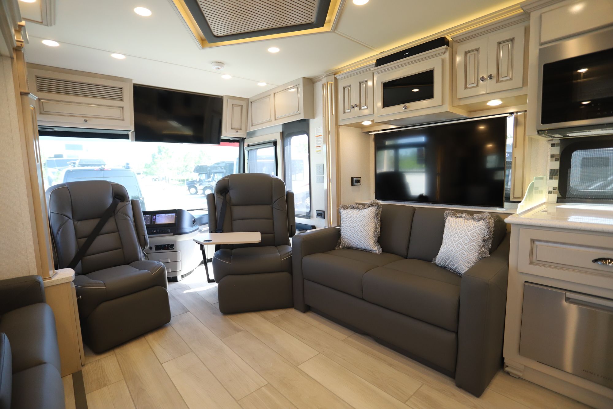 New 2021 Newmar Dutch Star 4326 Class A  For Sale