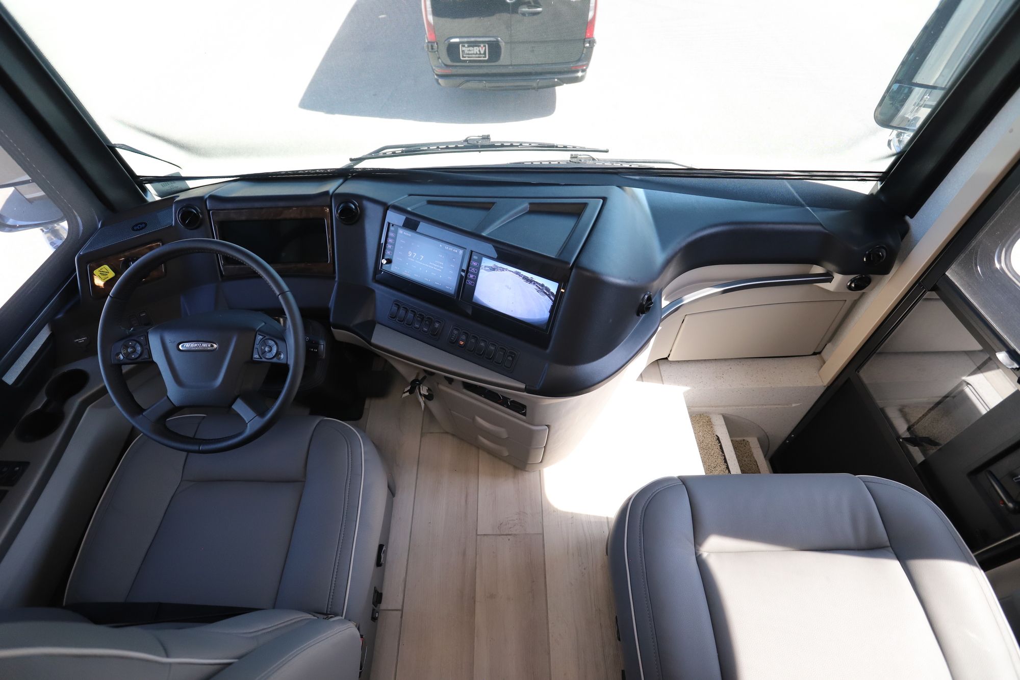 New 2021 Newmar Dutch Star 4326 Class A  For Sale