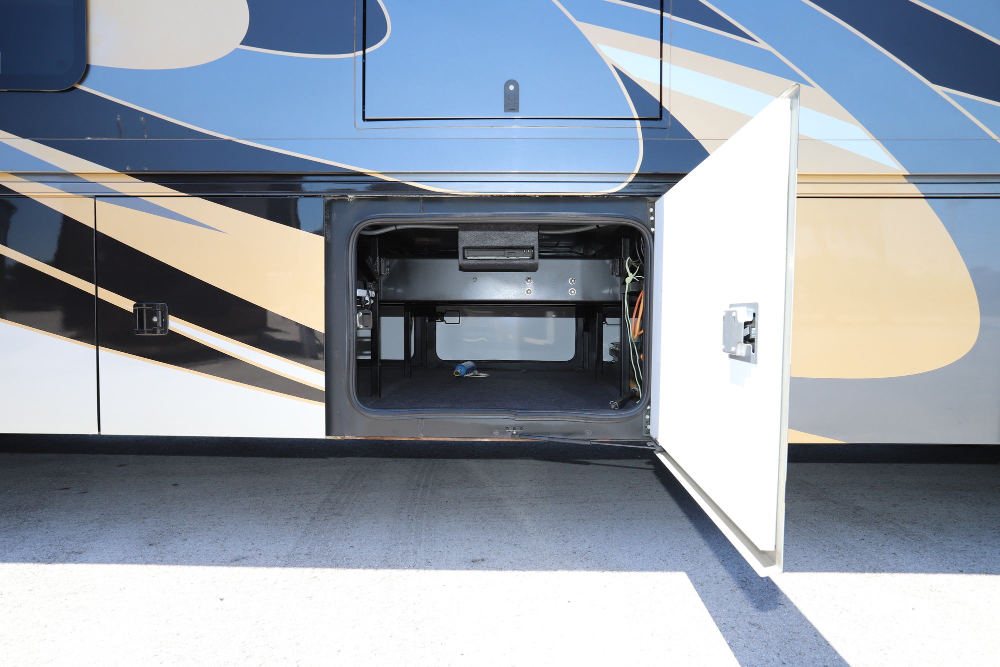 Used 2019 Coachmen Sportscoach 407 FW Class A  For Sale