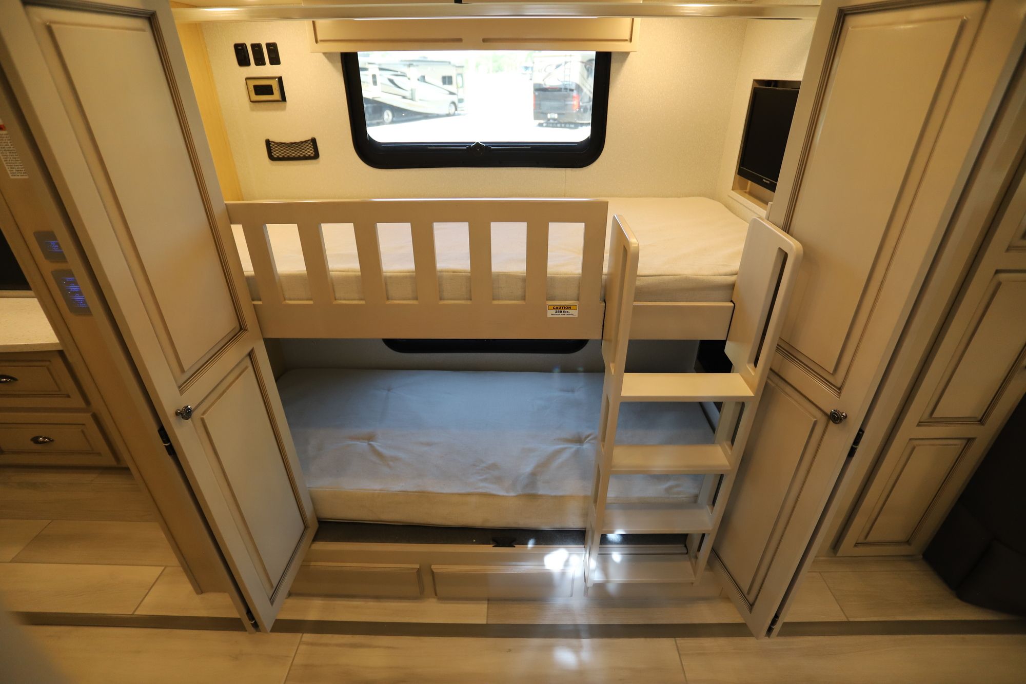New 2021 Newmar Dutch Star 4326 Class A  For Sale