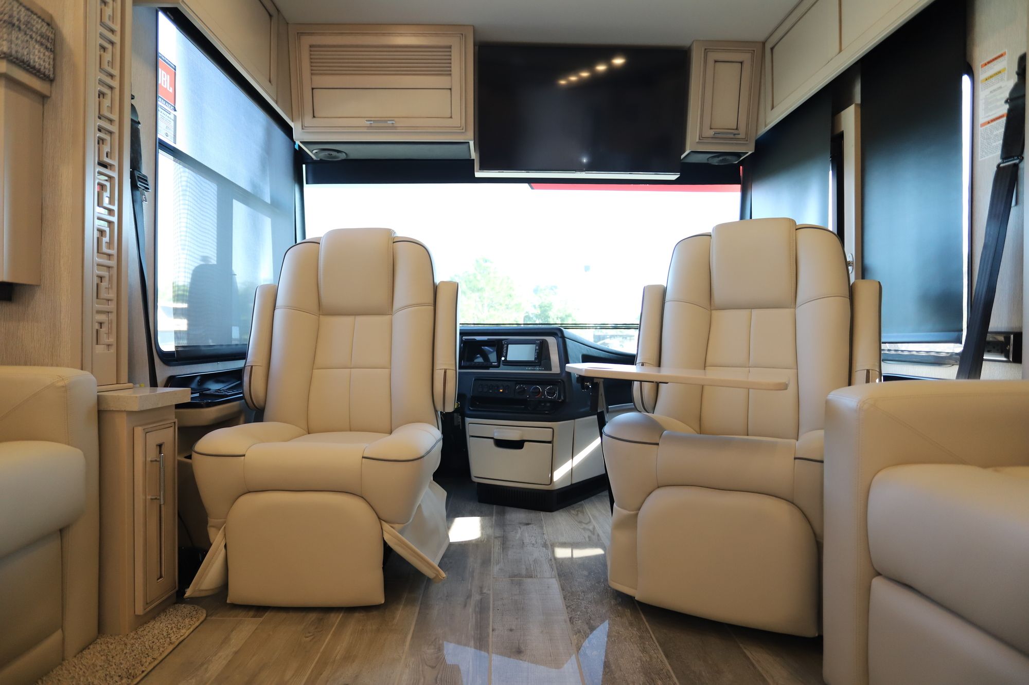 New 2021 Newmar Ventana 4369 Class A  For Sale