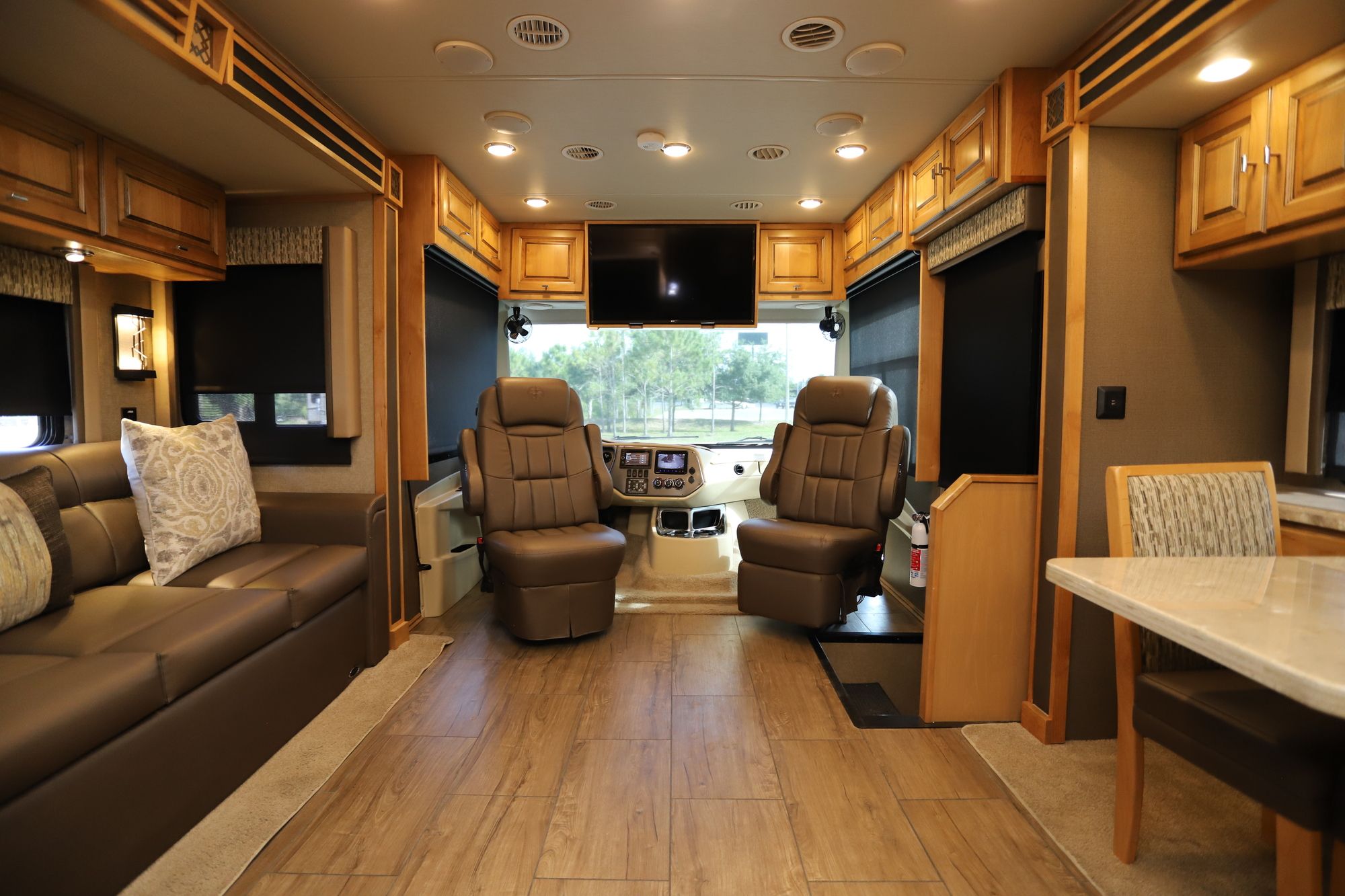Used 2019 Tiffin Motor Homes Allegro 34PA Class A  For Sale