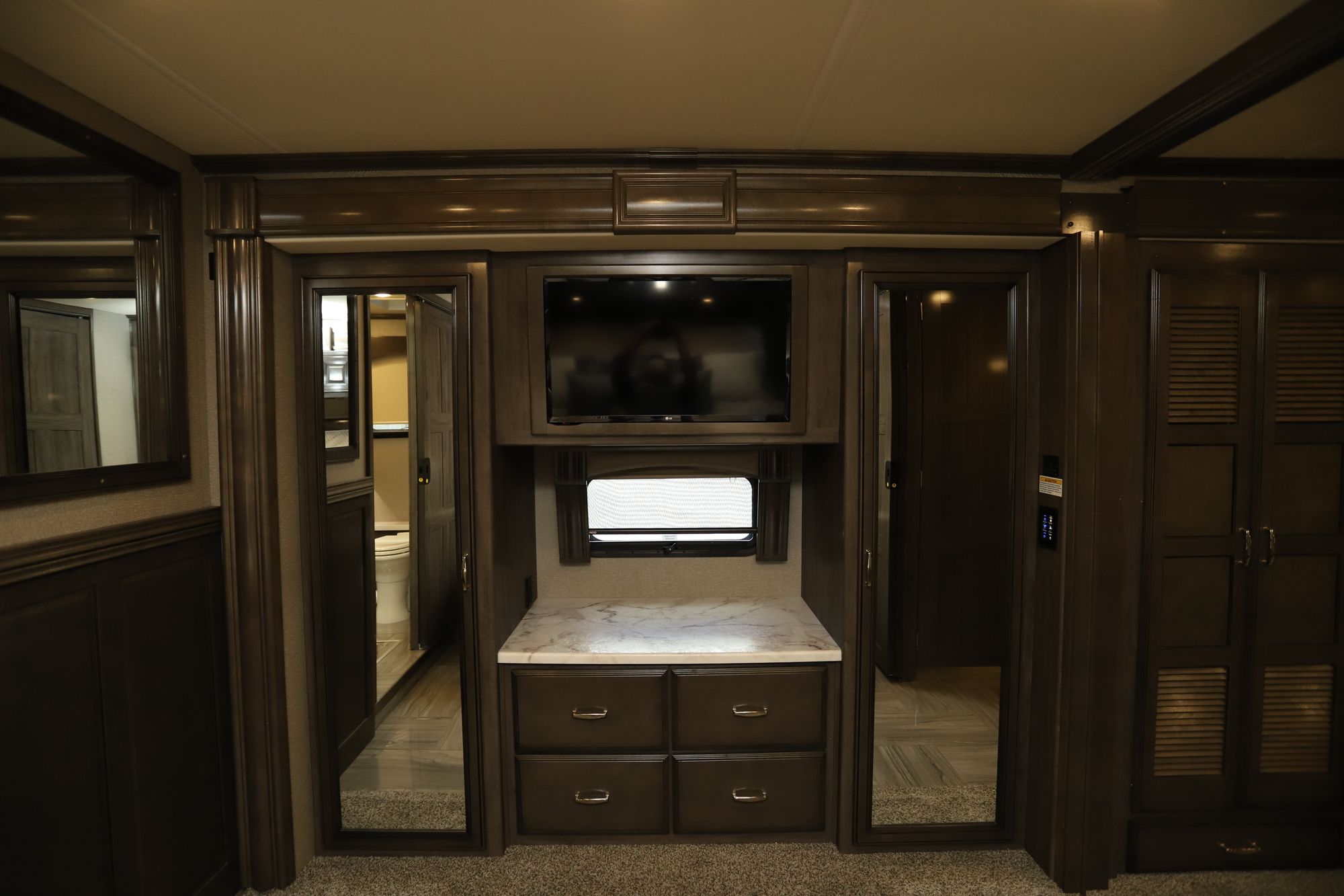 Used 2020 Fleetwood Discovery 38K Class A  For Sale