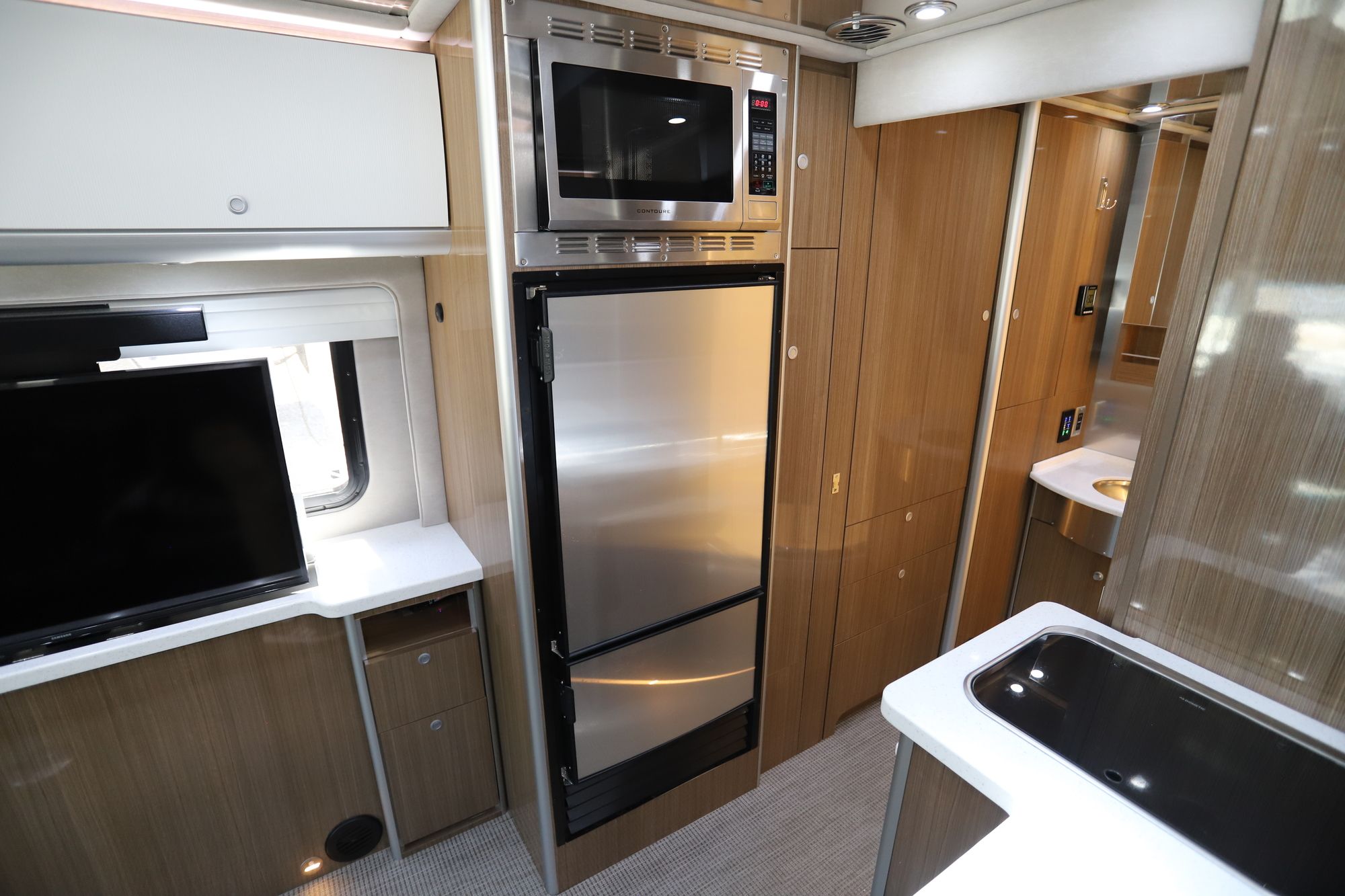 Used 2018 Airstream Atlas MB Class C  For Sale