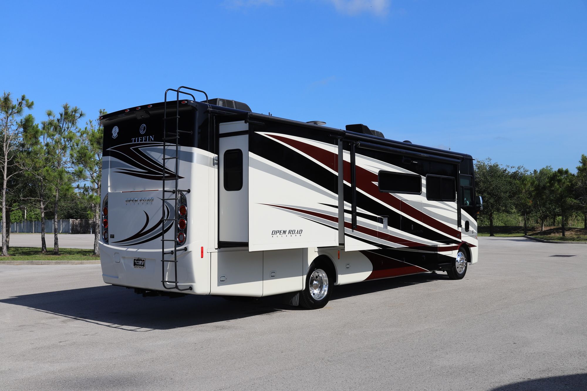 Used 2019 Tiffin Motor Homes Allegro 34PA Class A  For Sale
