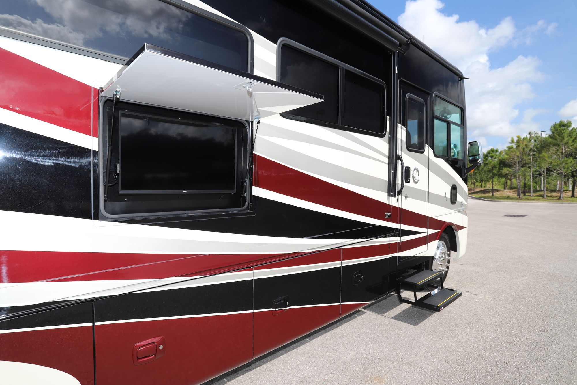Used 2019 Tiffin Motor Homes Allegro 34PA Class A  For Sale