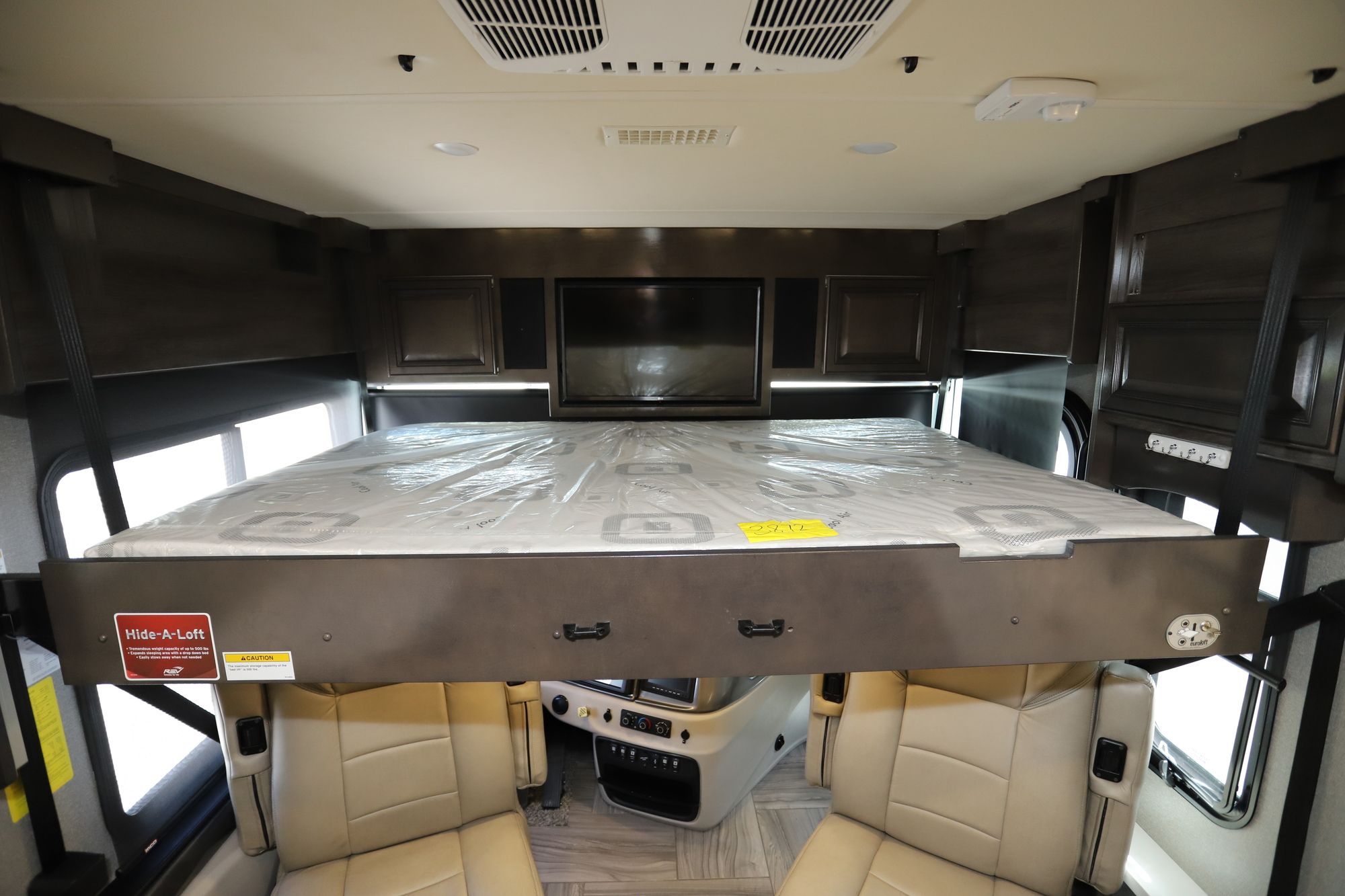 Used 2020 Fleetwood Discovery 38K Class A  For Sale