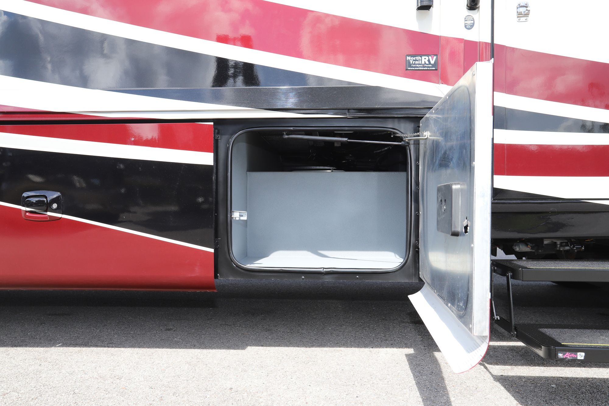 Used 2019 Tiffin Motor Homes Allegro 34PA Class A  For Sale