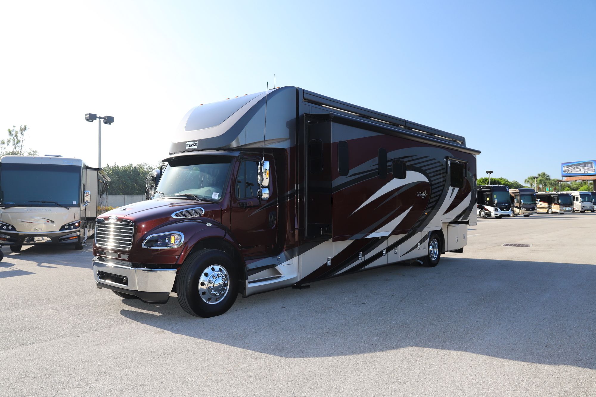 Used 2020 Newmar Super Star 3746 Super C  For Sale