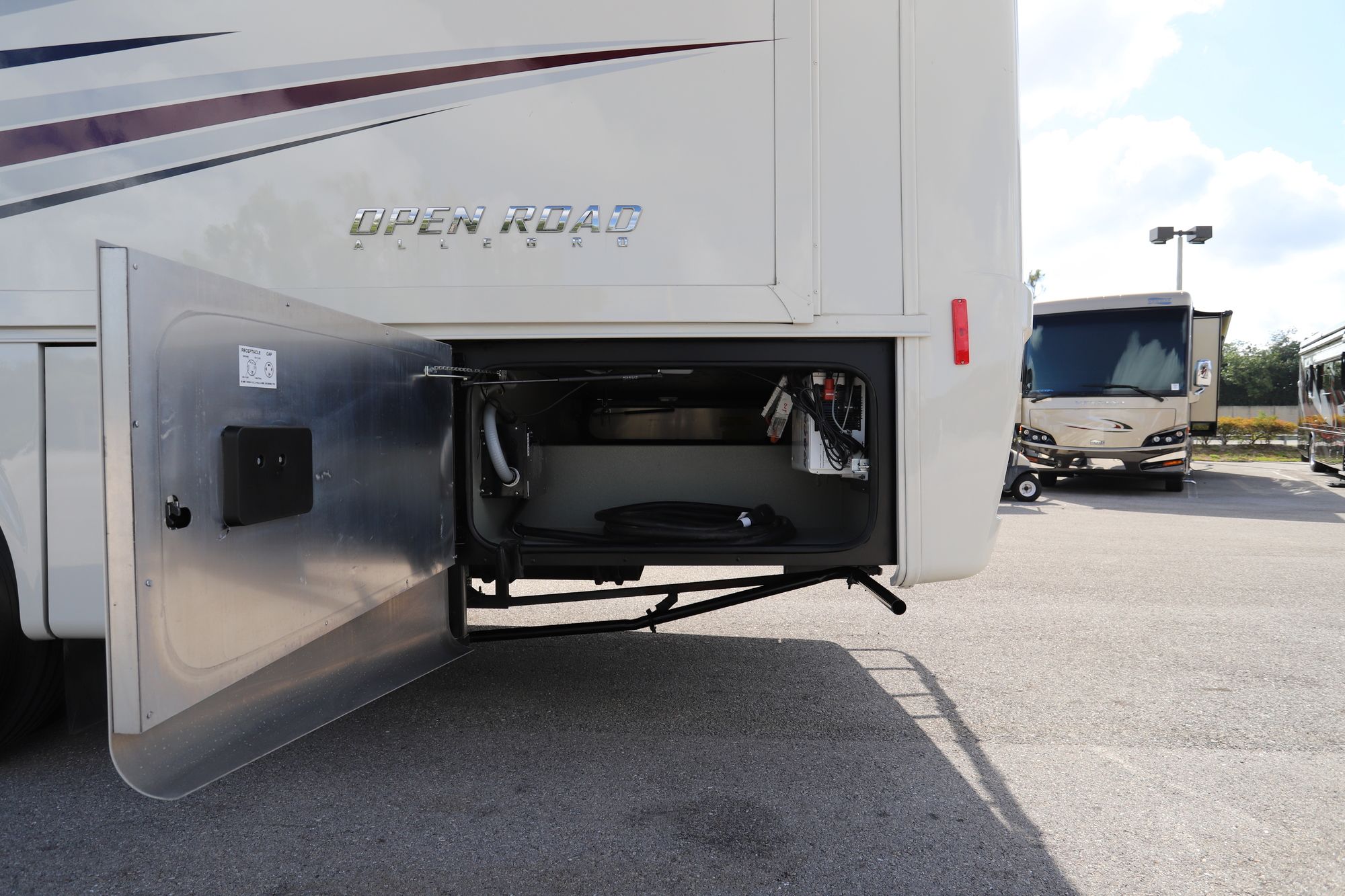 Used 2019 Tiffin Motor Homes Allegro 34PA Class A  For Sale