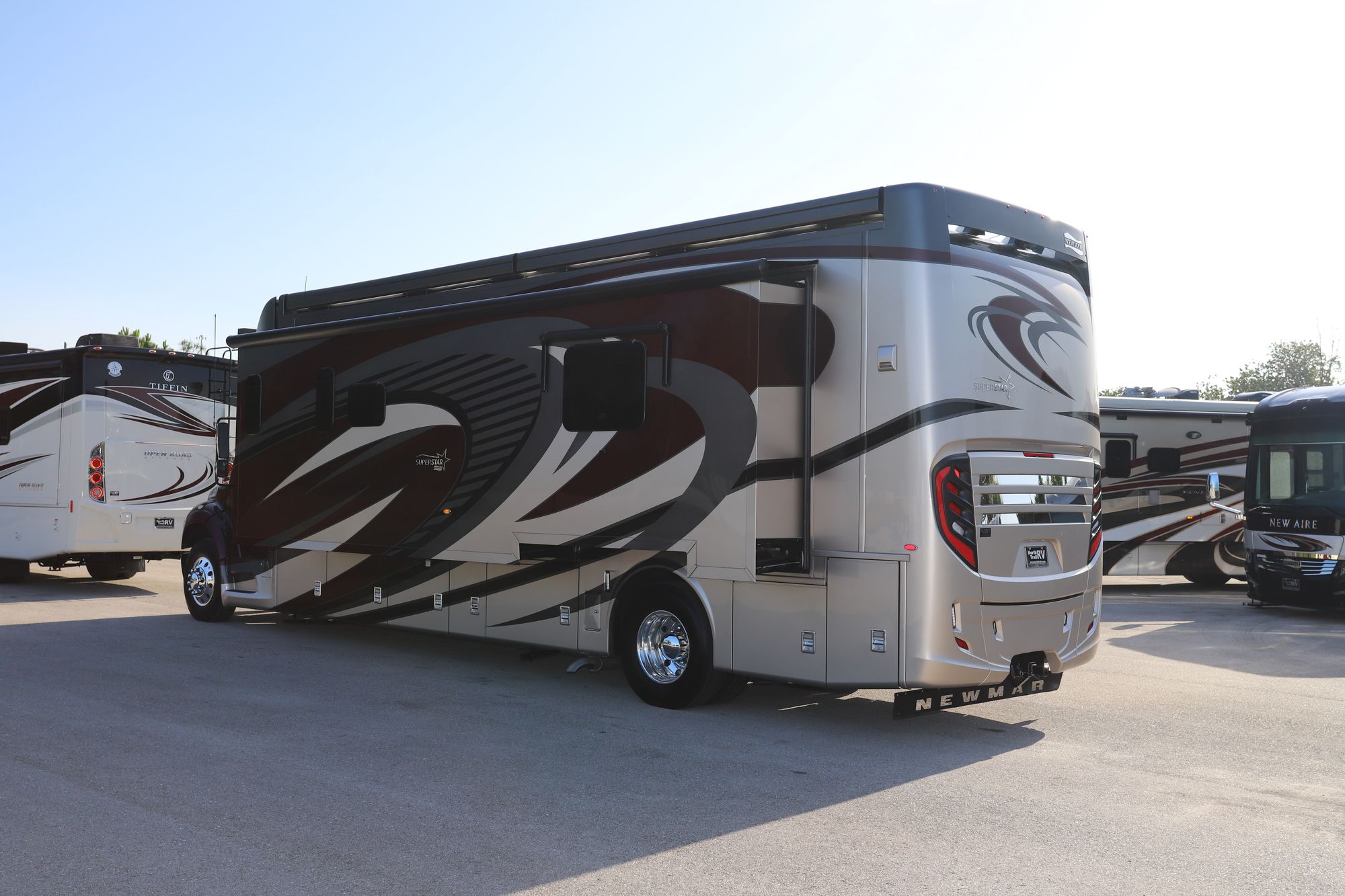 Used 2020 Newmar Super Star 3746 Super C  For Sale