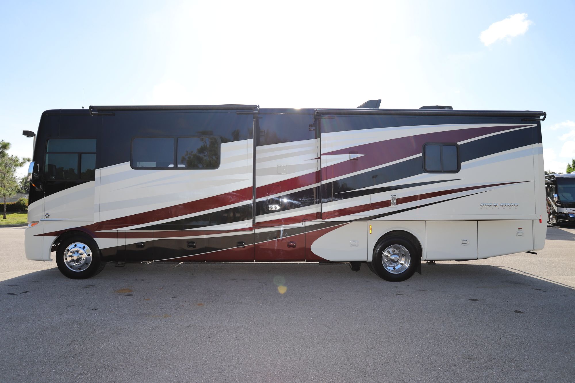 Used 2019 Tiffin Motor Homes Allegro 34PA Class A  For Sale