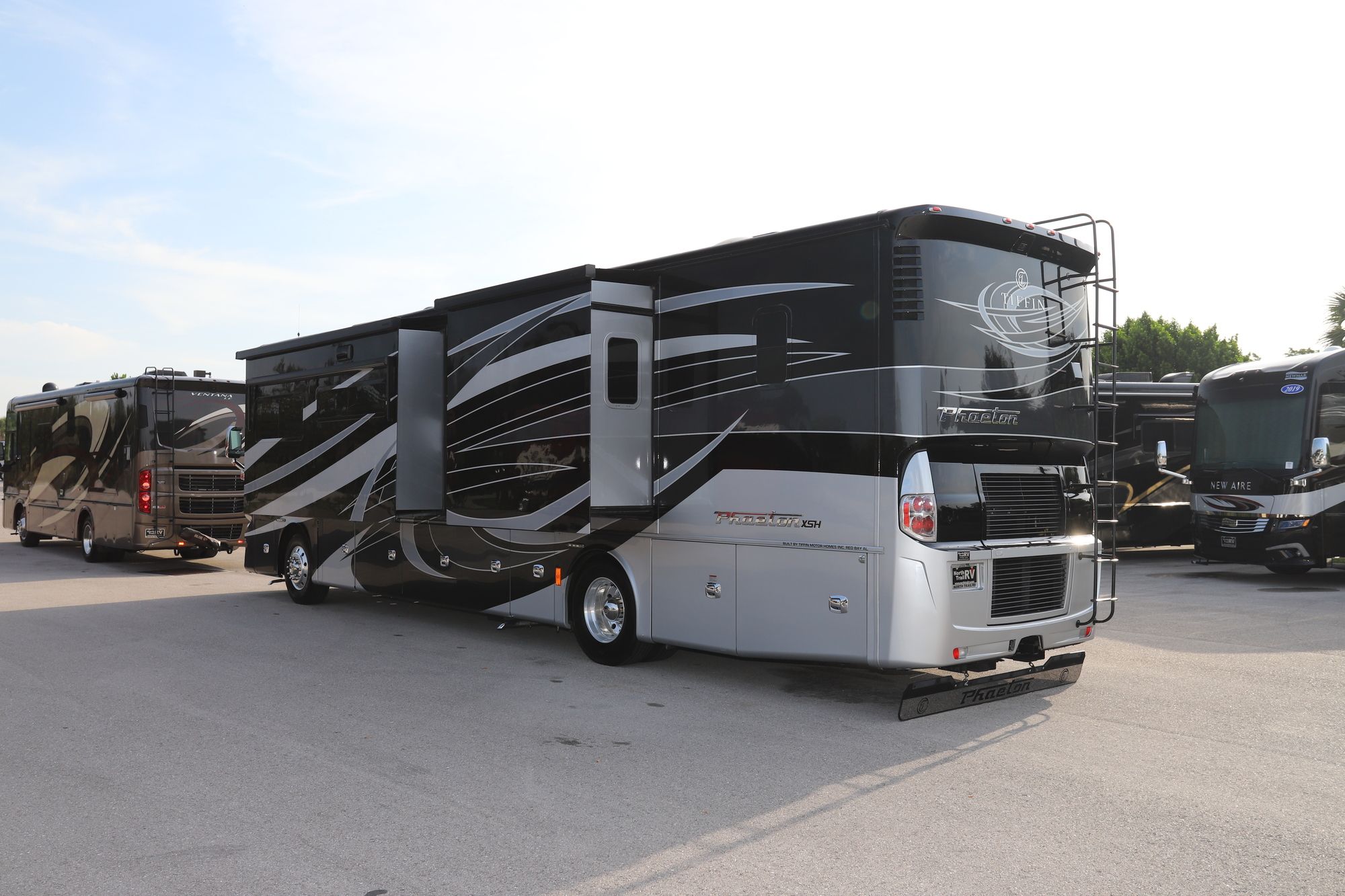 Used 2019 Tiffin Motor Homes Phaeton 40IH Class A  For Sale