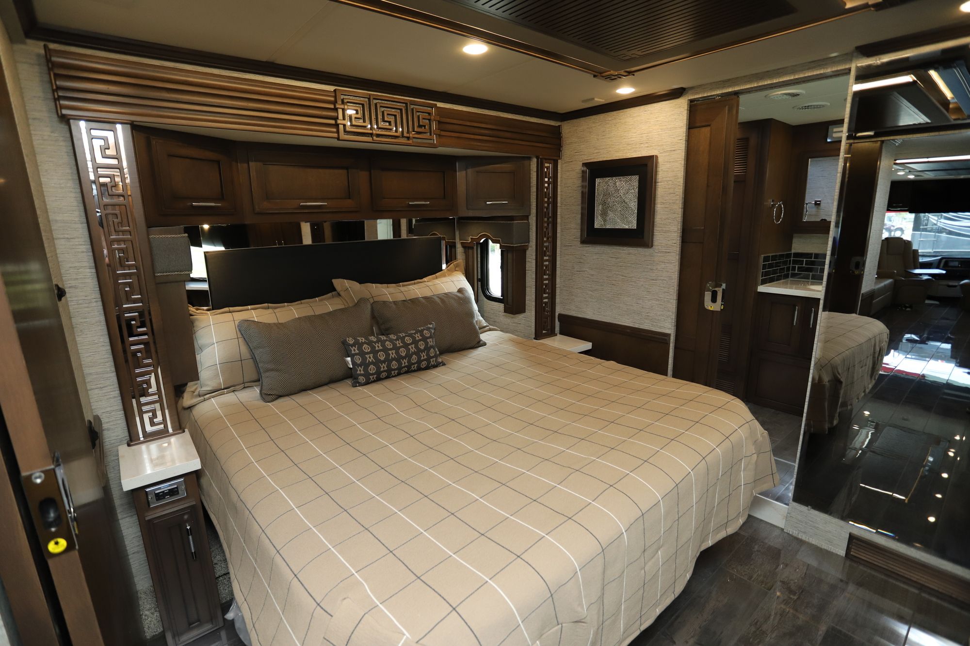 New 2021 Newmar Ventana 4037 Class A  For Sale