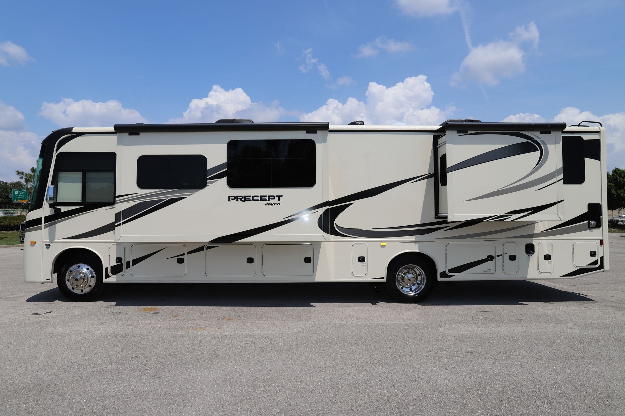 Used 2021 Jayco Precept 36A Class A  For Sale