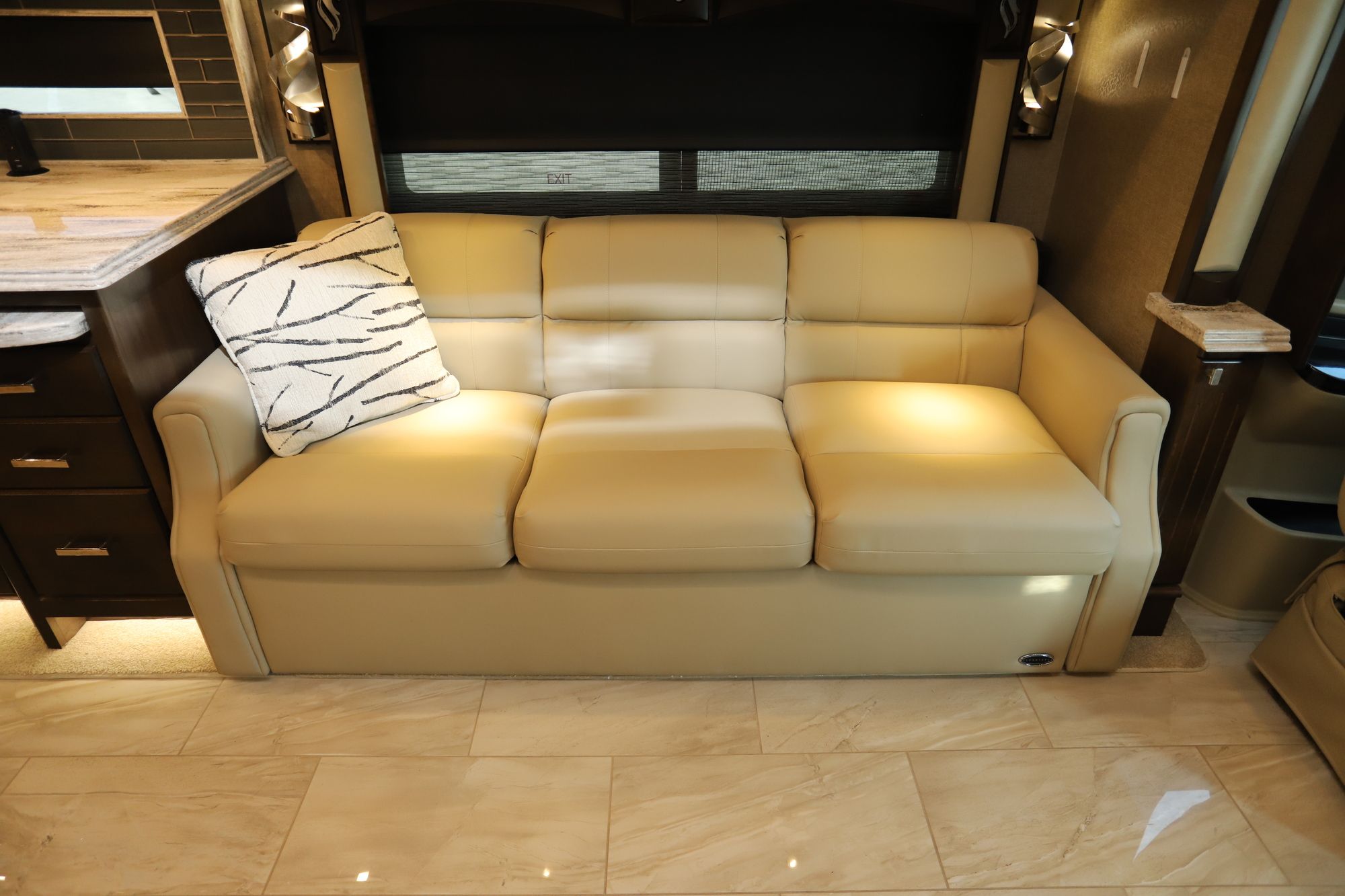 Used 2019 Tiffin Motor Homes Phaeton 40IH Class A  For Sale