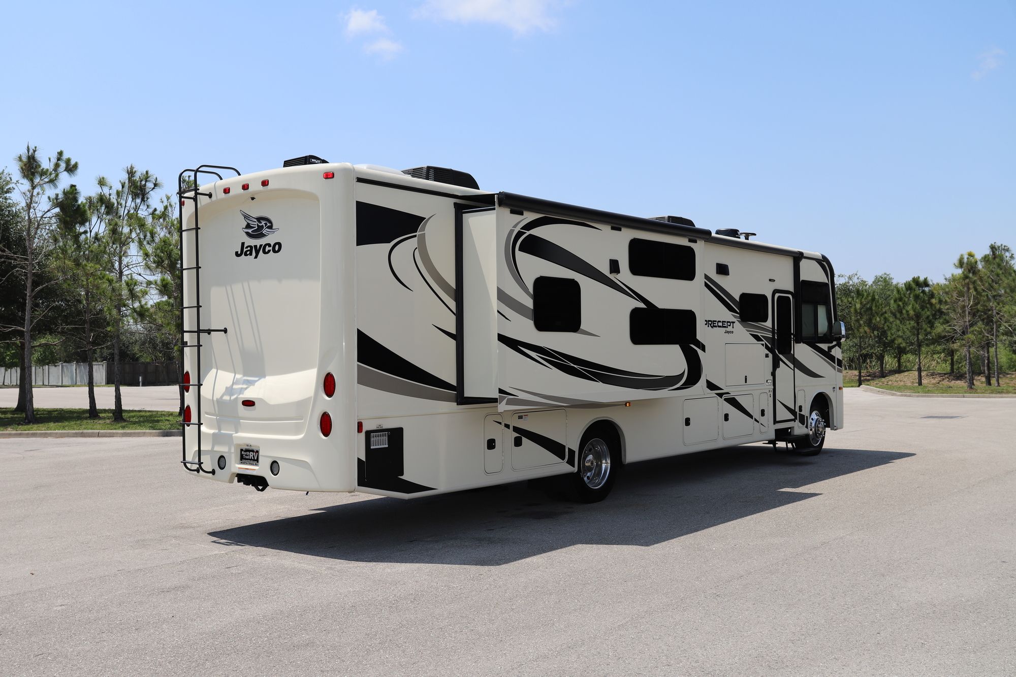 Used 2021 Jayco Precept 36A Class A  For Sale