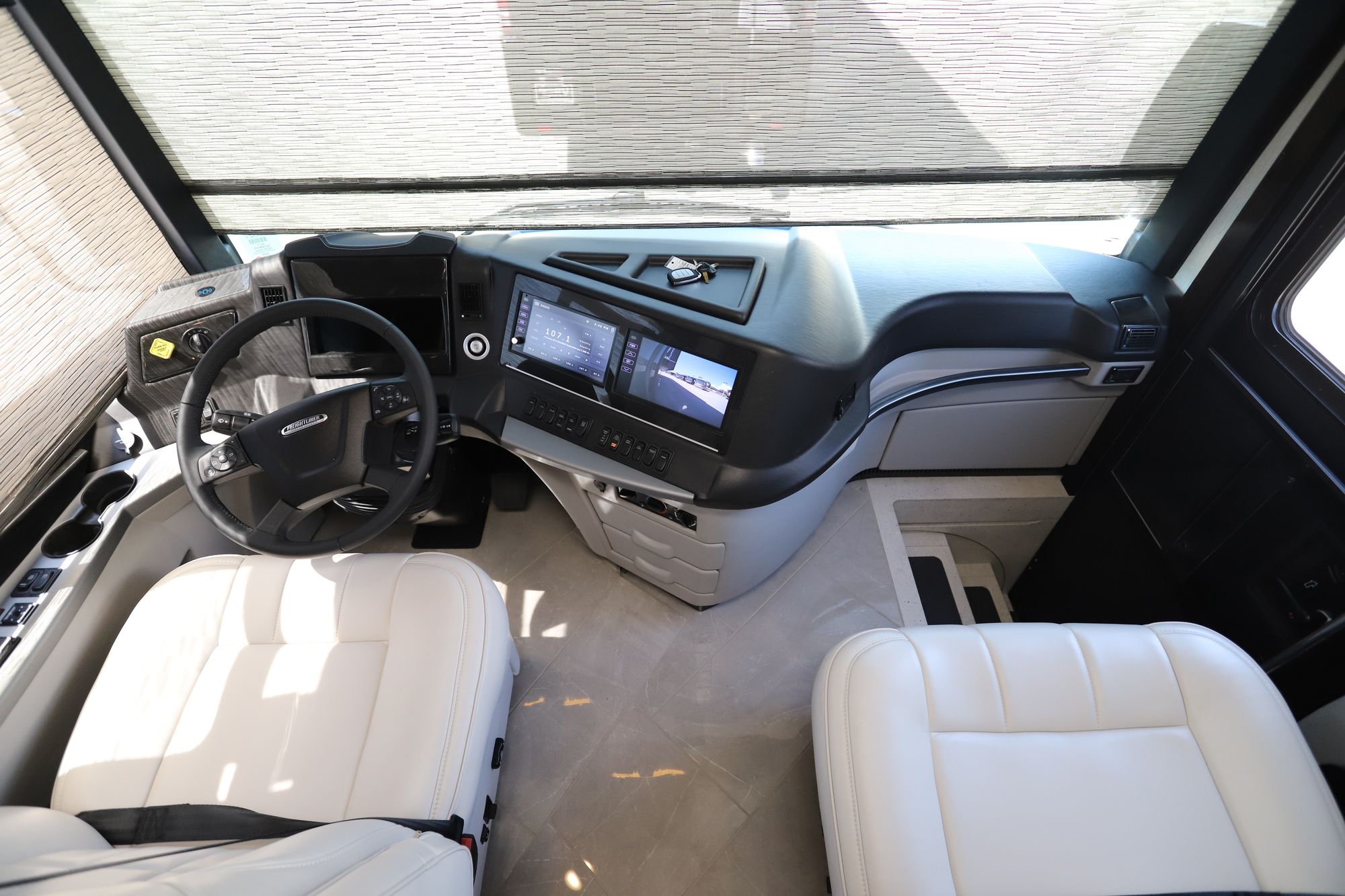 New 2021 Newmar New Aire 3545 Class A  For Sale