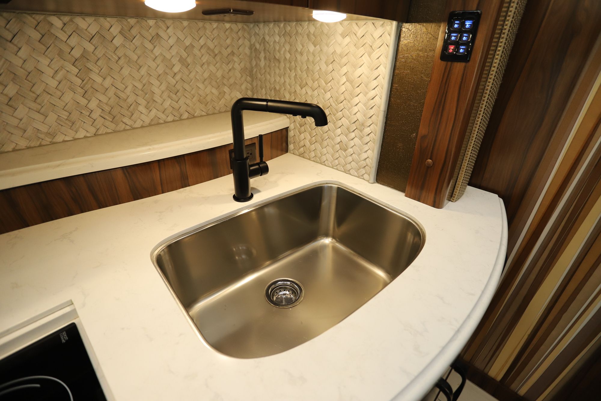 Used 2019 Foretravel Foretravel IH-45 Class A  For Sale