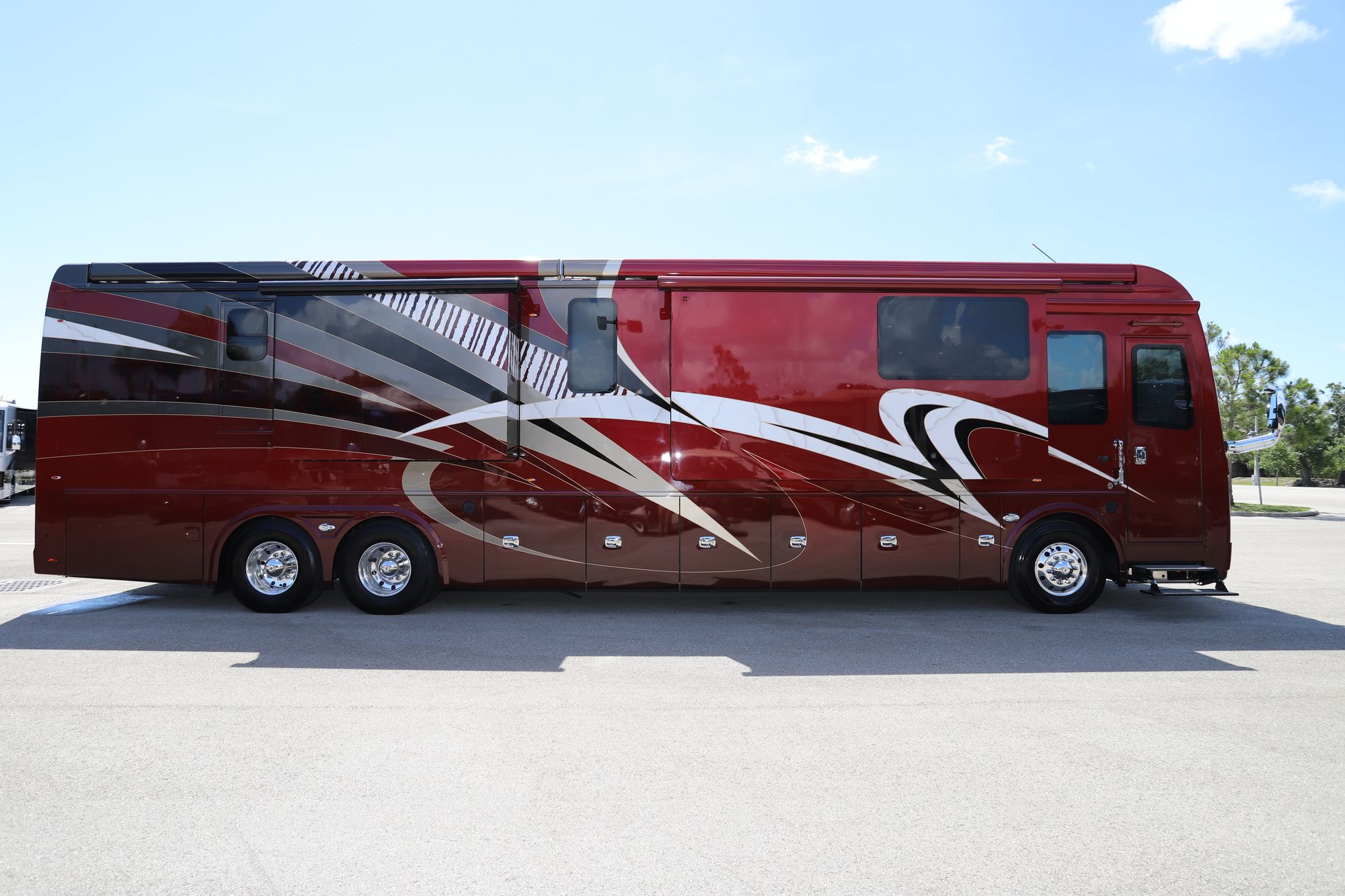 Used 2019 Foretravel Foretravel IH-45 Class A  For Sale