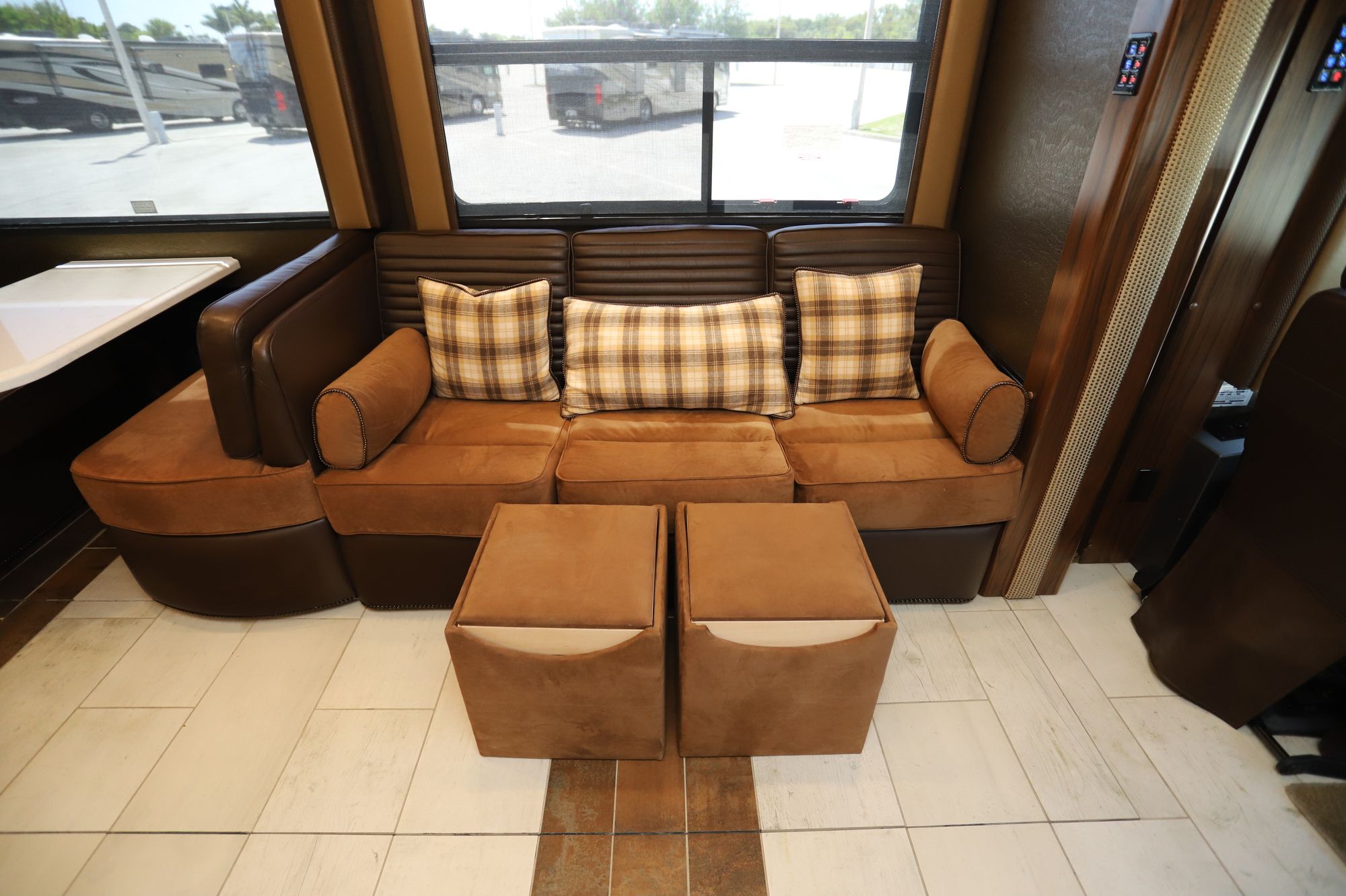 Used 2019 Foretravel Foretravel IH-45 Class A  For Sale