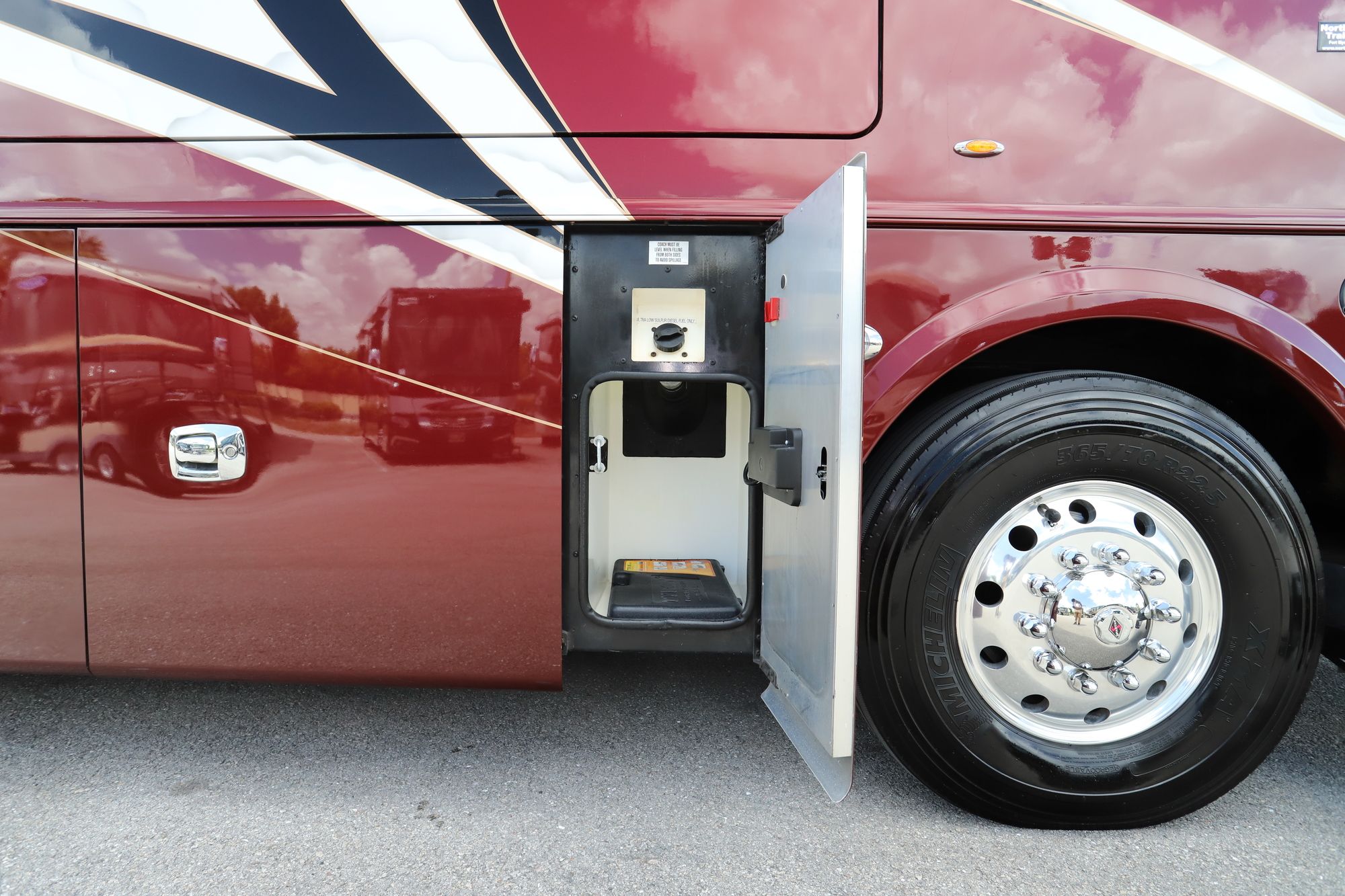 Used 2019 Foretravel Foretravel IH-45 Class A  For Sale