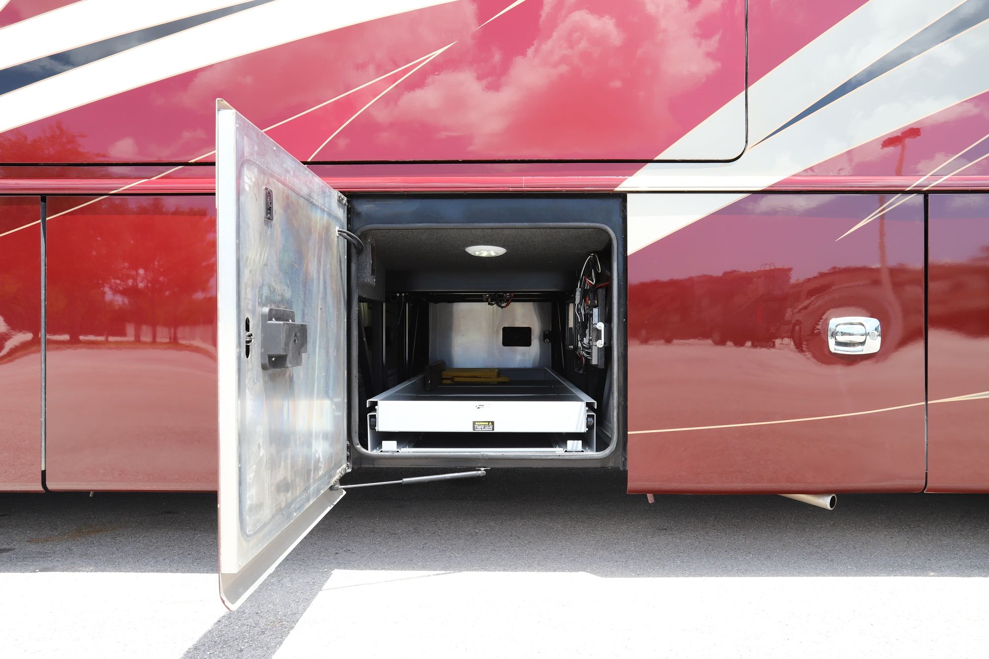 Used 2019 Foretravel Foretravel IH-45 Class A  For Sale