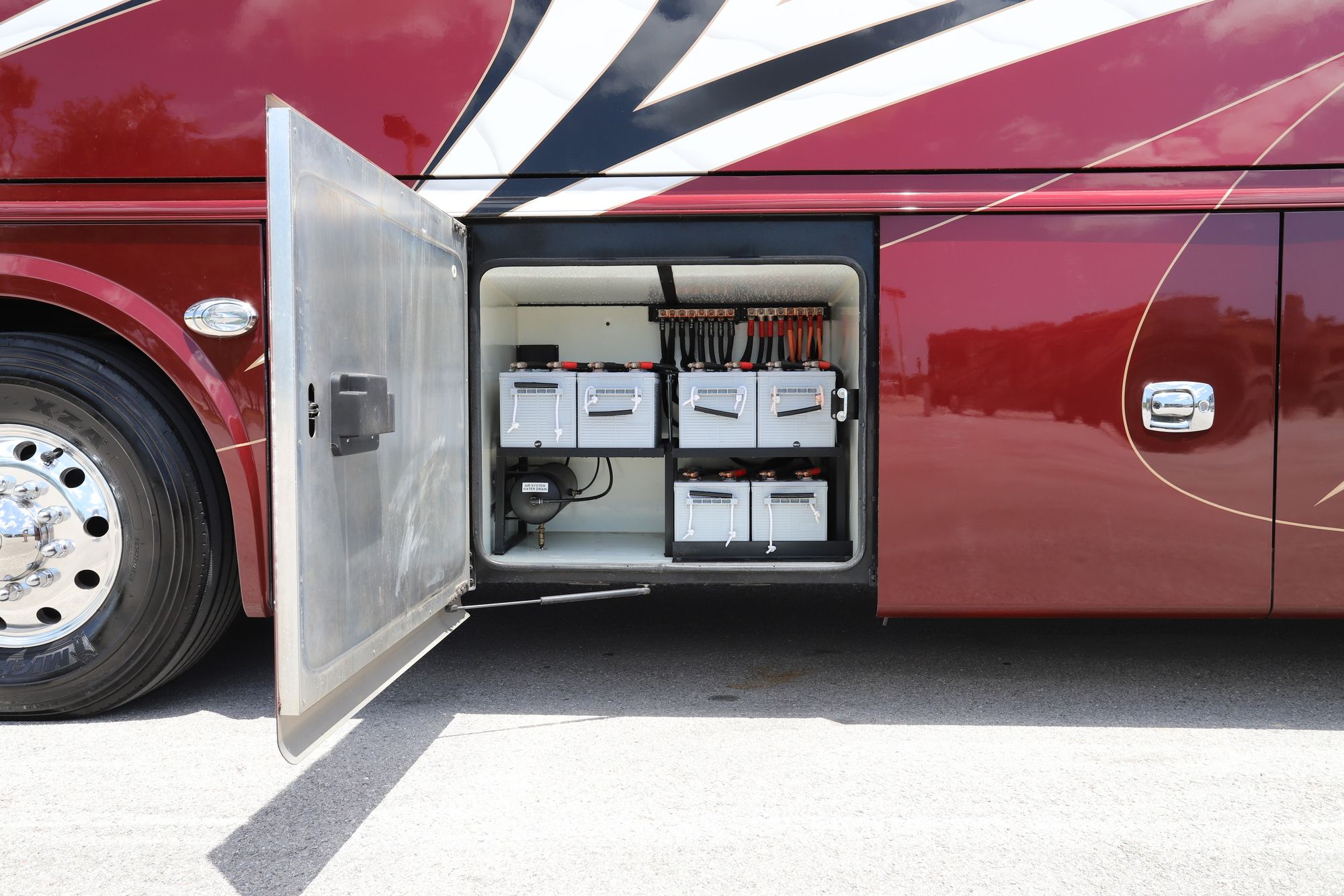 Used 2019 Foretravel Foretravel IH-45 Class A  For Sale