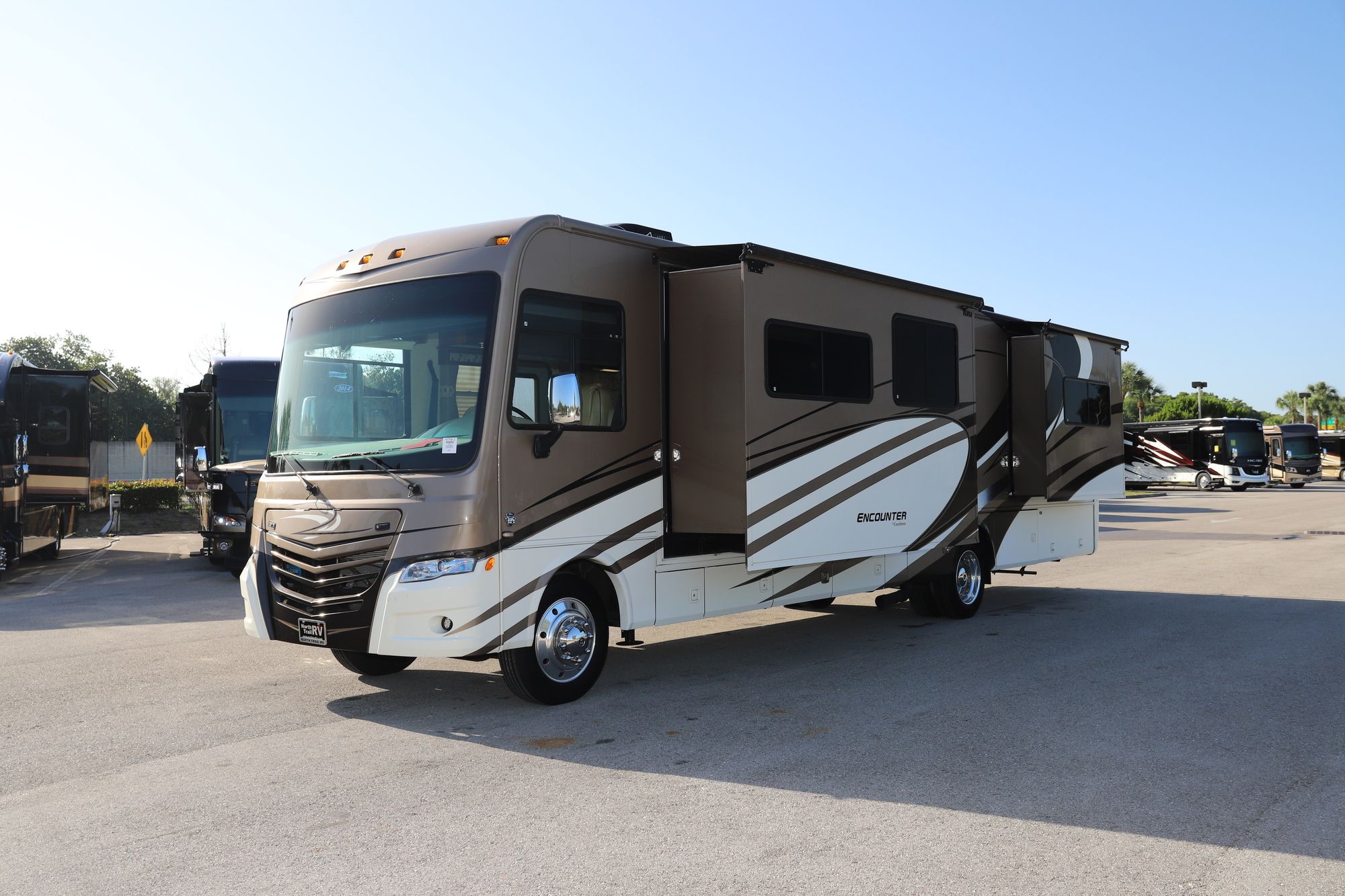 Used 2013 Coachmen Encounter 36BH Class A  For Sale