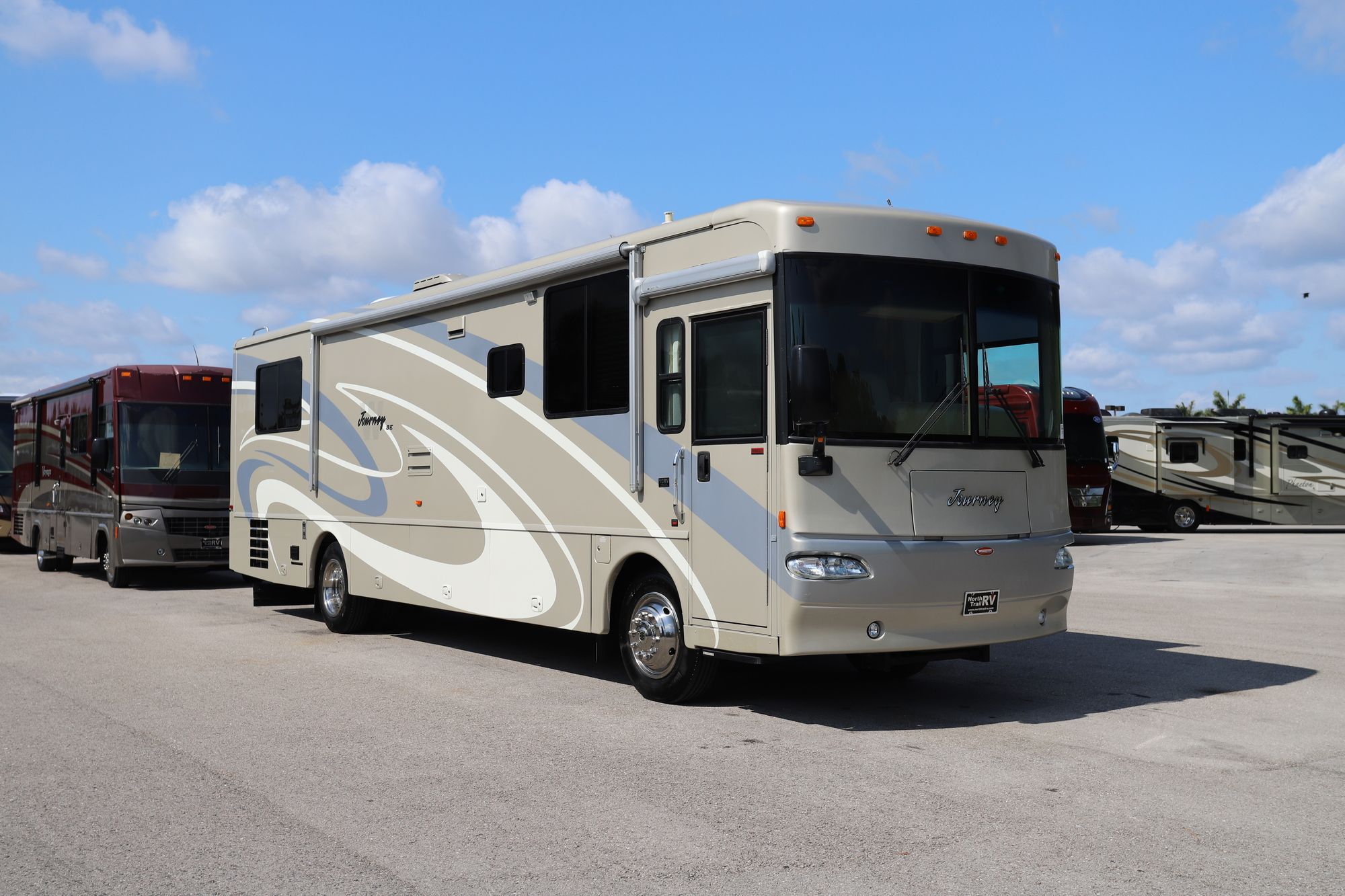 Used 2006 Winnebago Journey 36SG Class A  For Sale