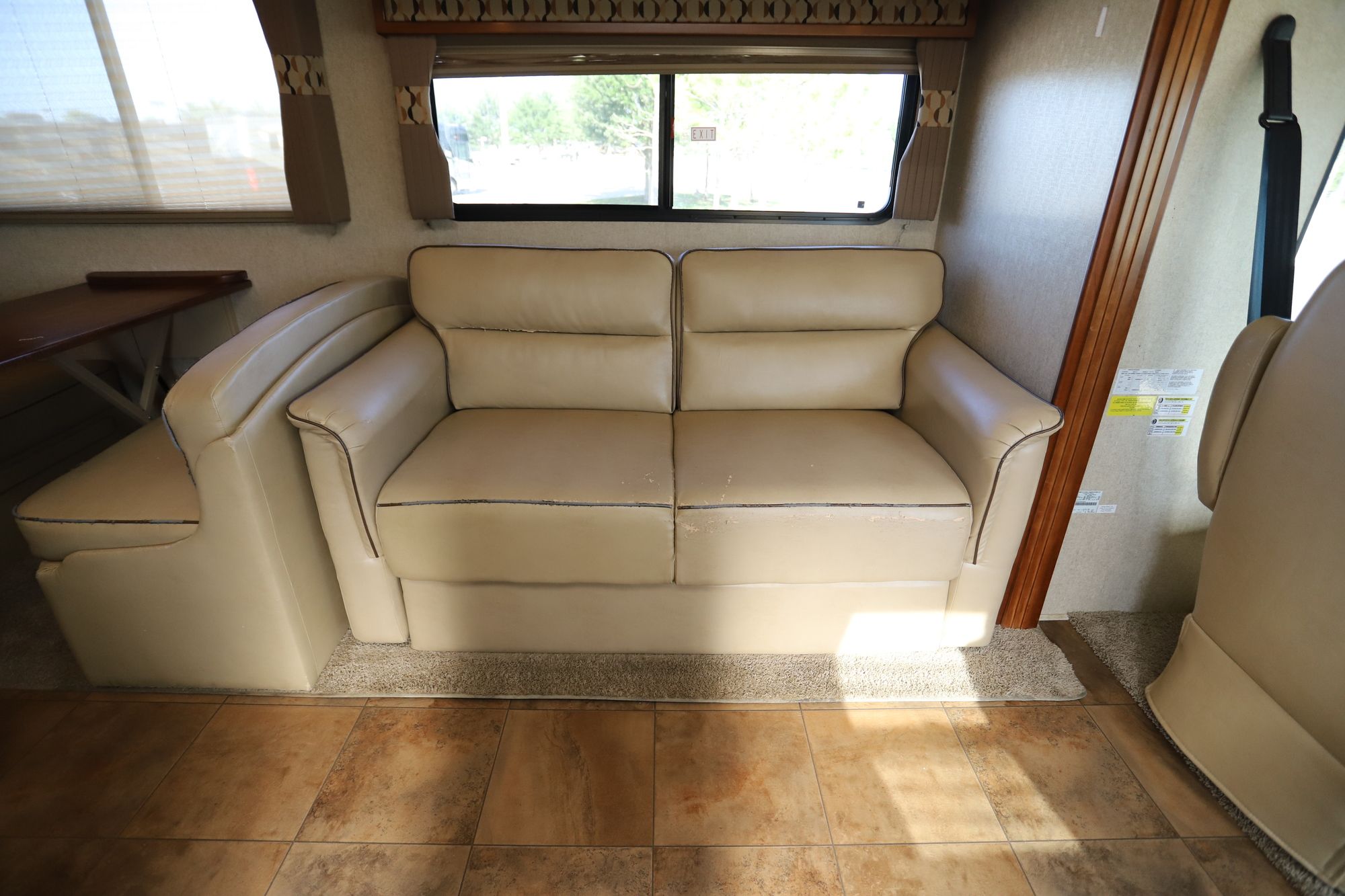 Used 2013 Coachmen Encounter 36BH Class A  For Sale