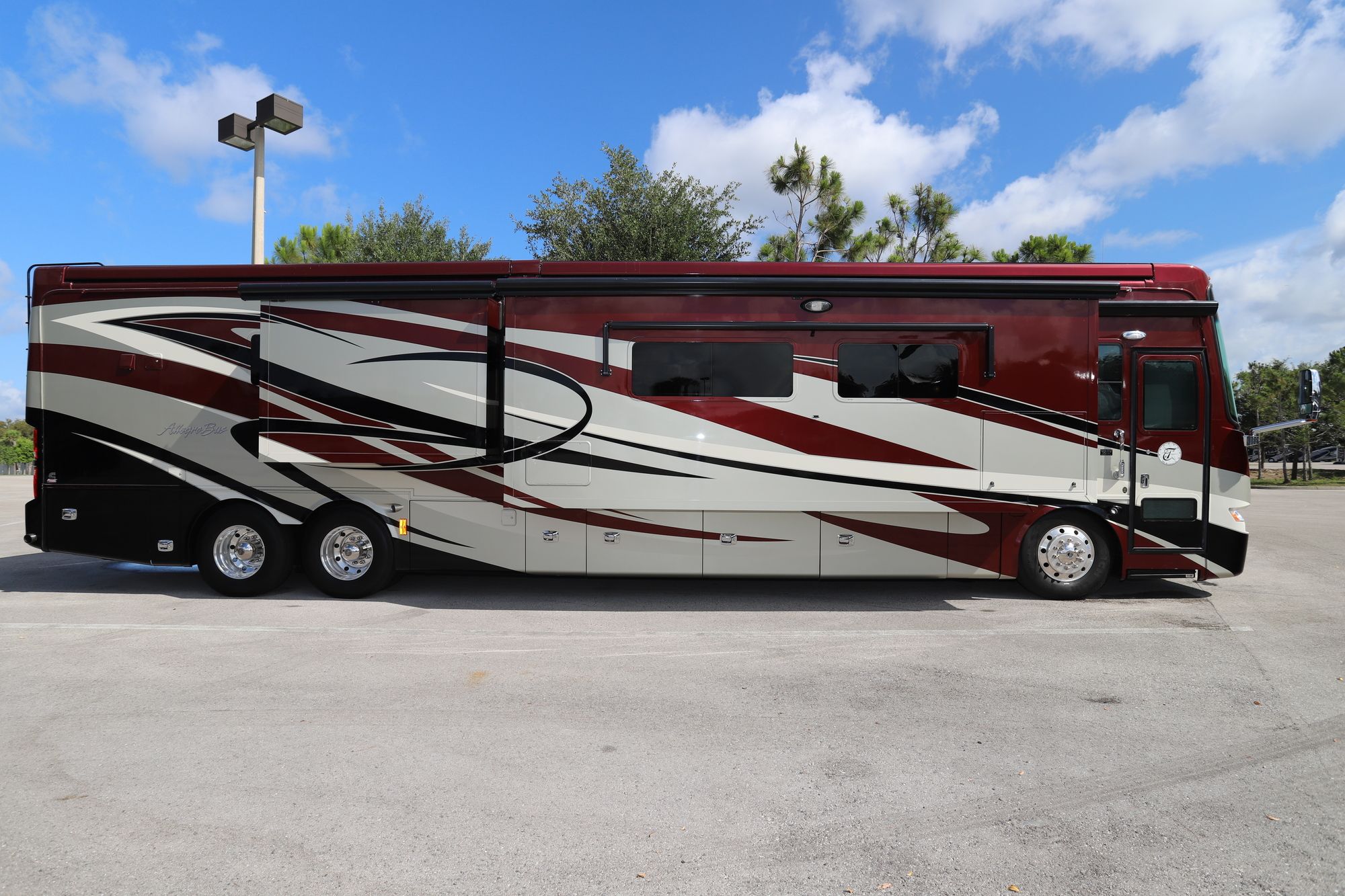 Used 2013 Tiffin Motor Homes Allegro Bus 45LP Class A  For Sale