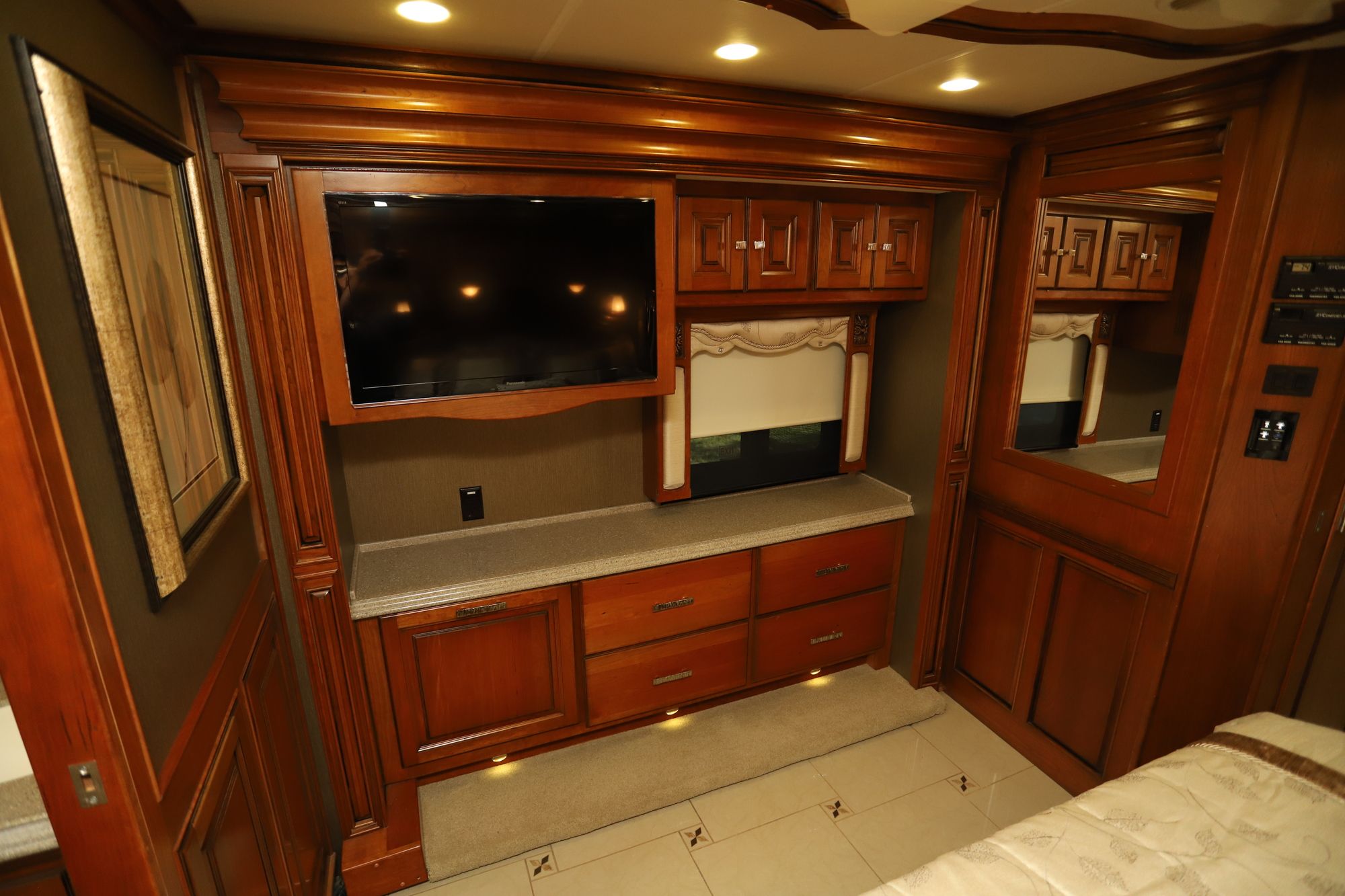 Used 2013 Tiffin Motor Homes Allegro Bus 45LP Class A  For Sale