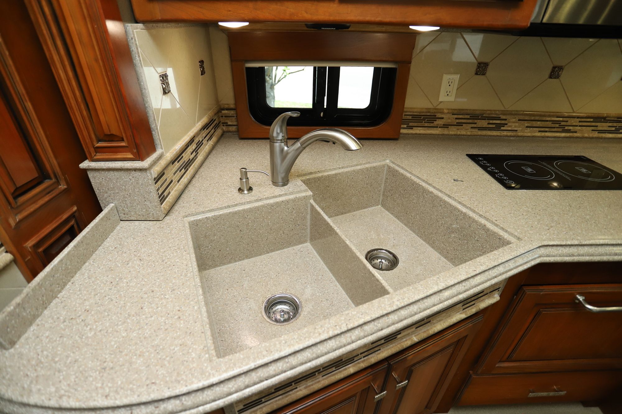 Used 2013 Tiffin Motor Homes Allegro Bus 45LP Class A  For Sale