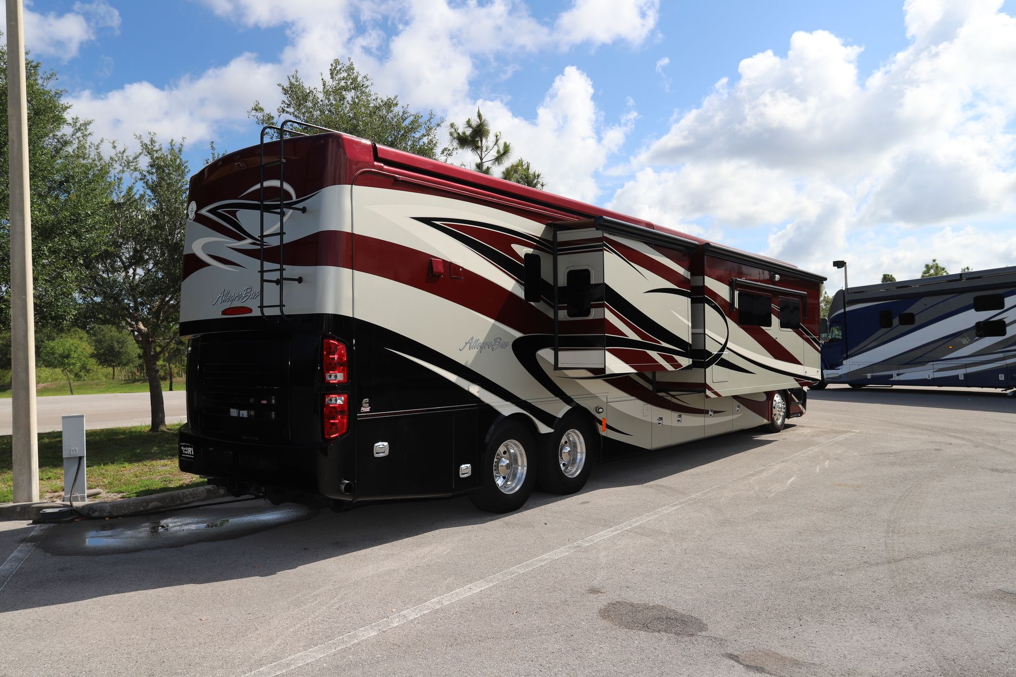 Used 2013 Tiffin Motor Homes Allegro Bus 45LP Class A  For Sale